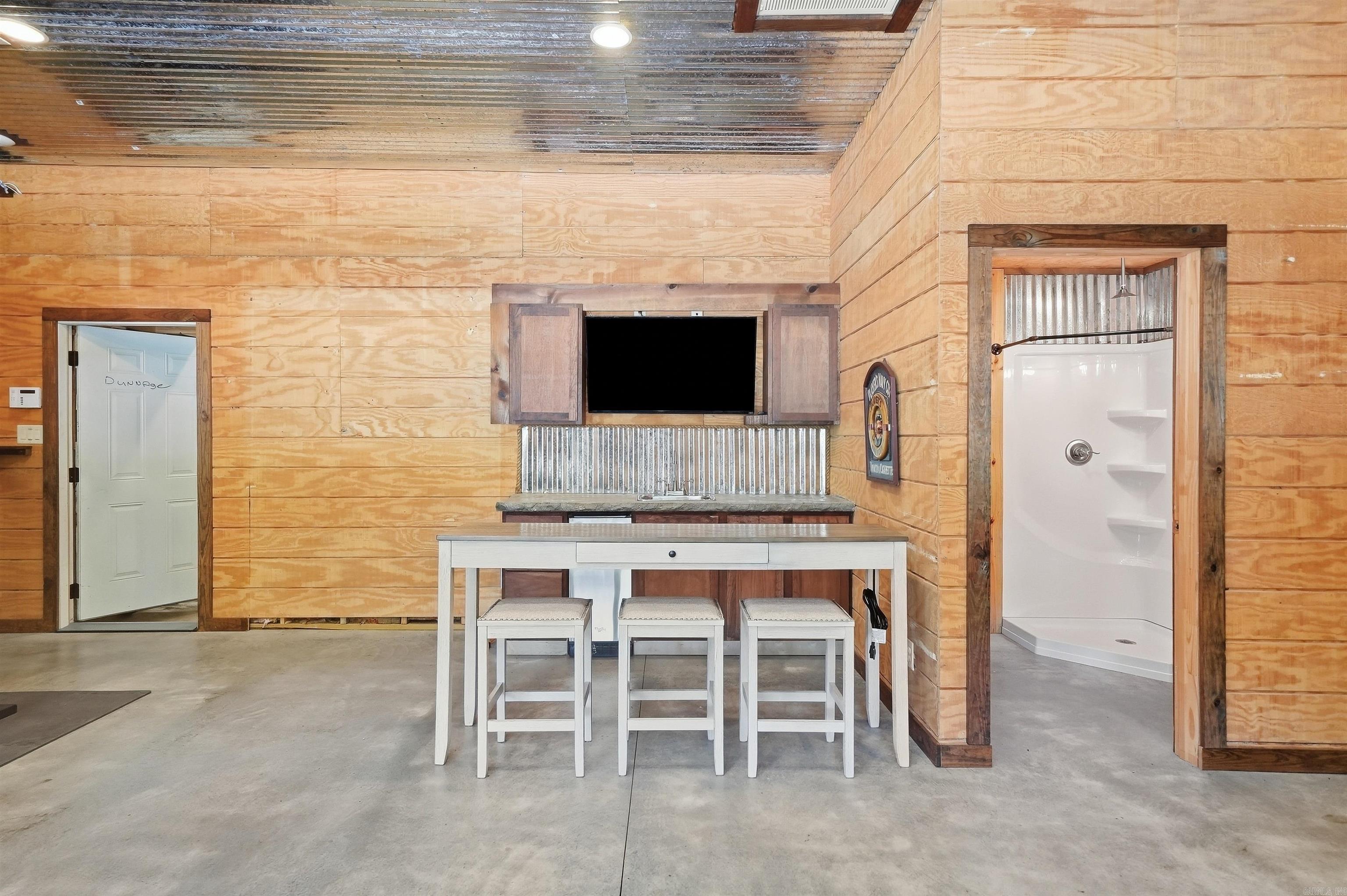 1520 Midland Road Property Photo 42