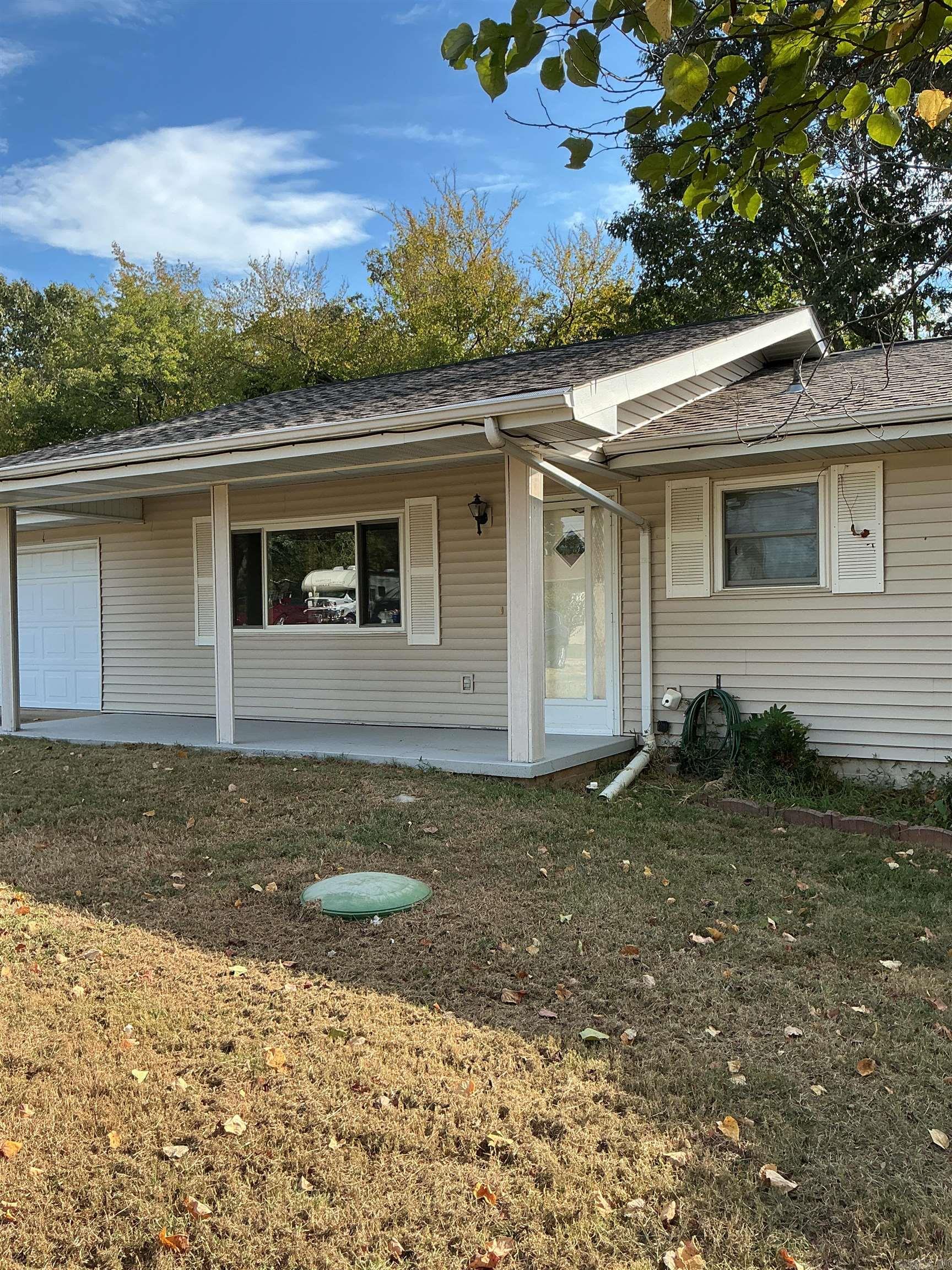 25 Su Lane Property Photo 1