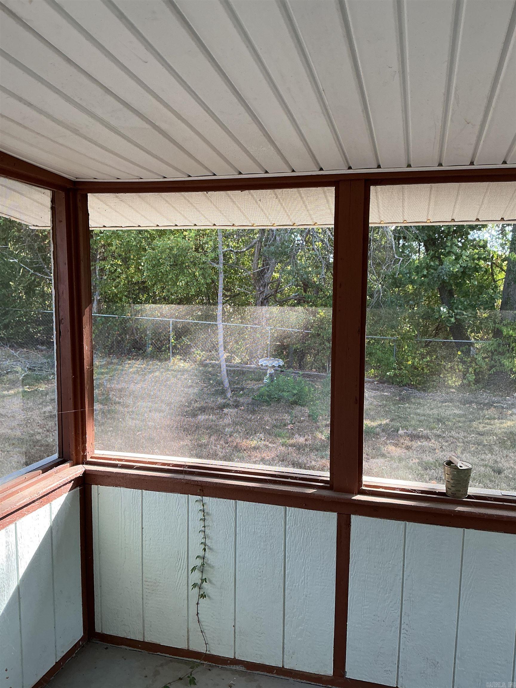 25 Su Lane Property Photo 12