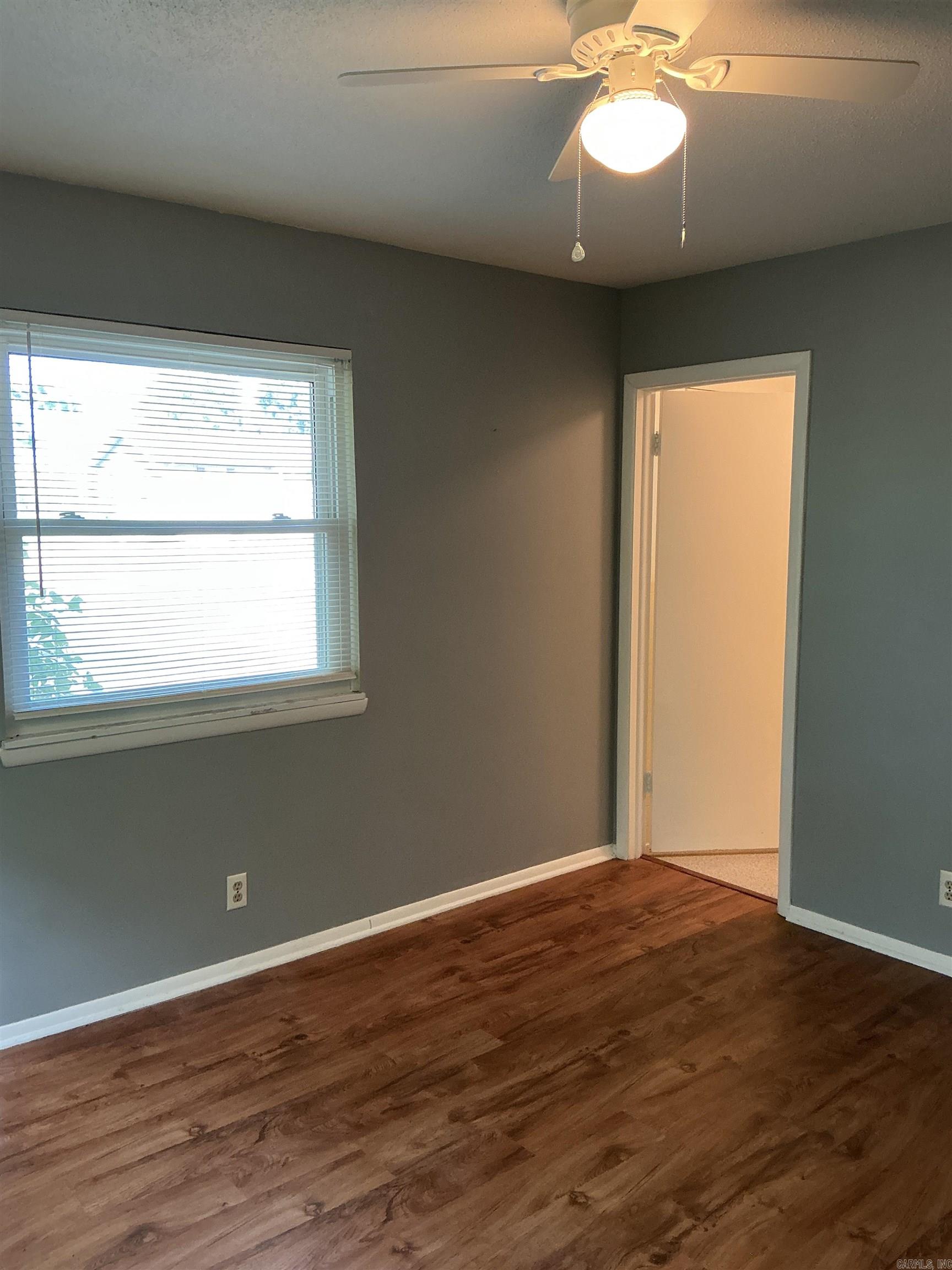 25 Su Lane Property Photo 14