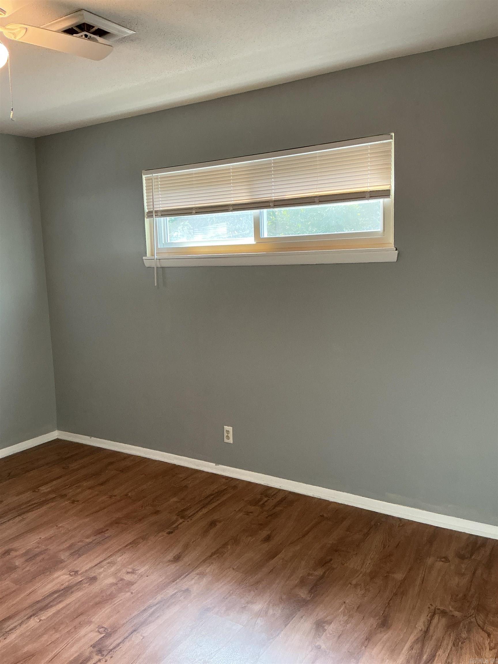 25 Su Lane Property Photo 19