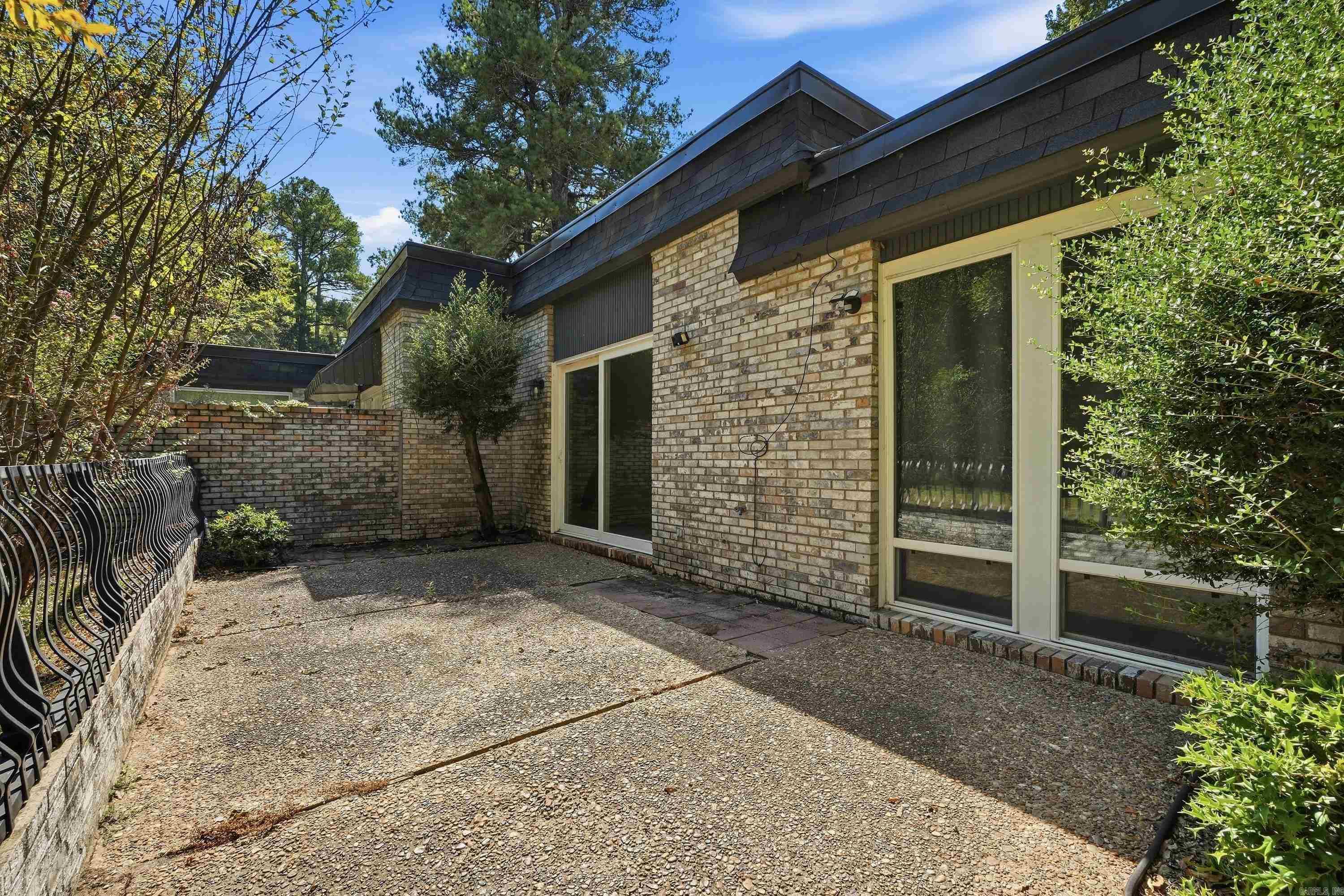 19 Westridge Drive Property Photo 8