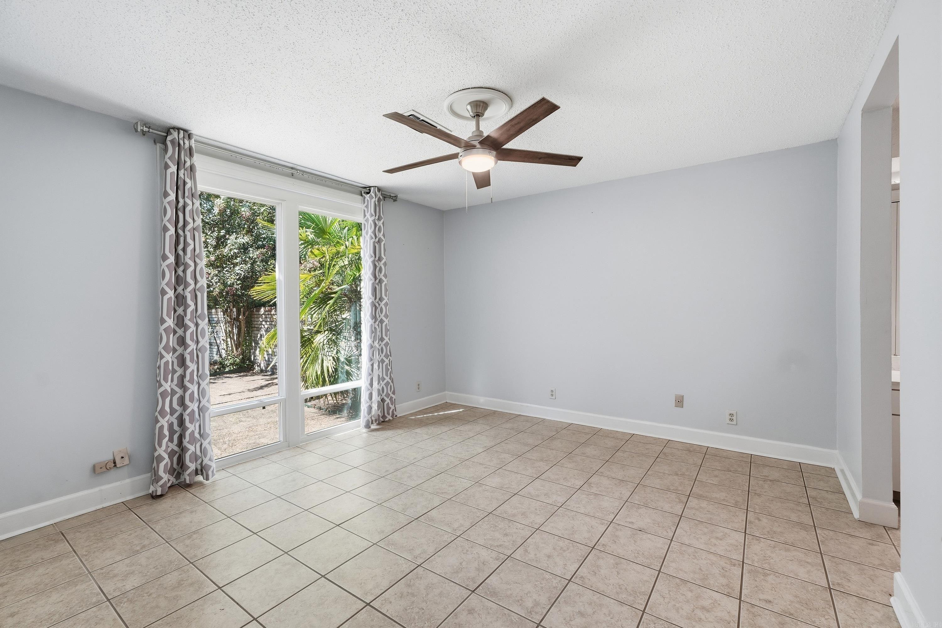 19 Westridge Drive Property Photo 11