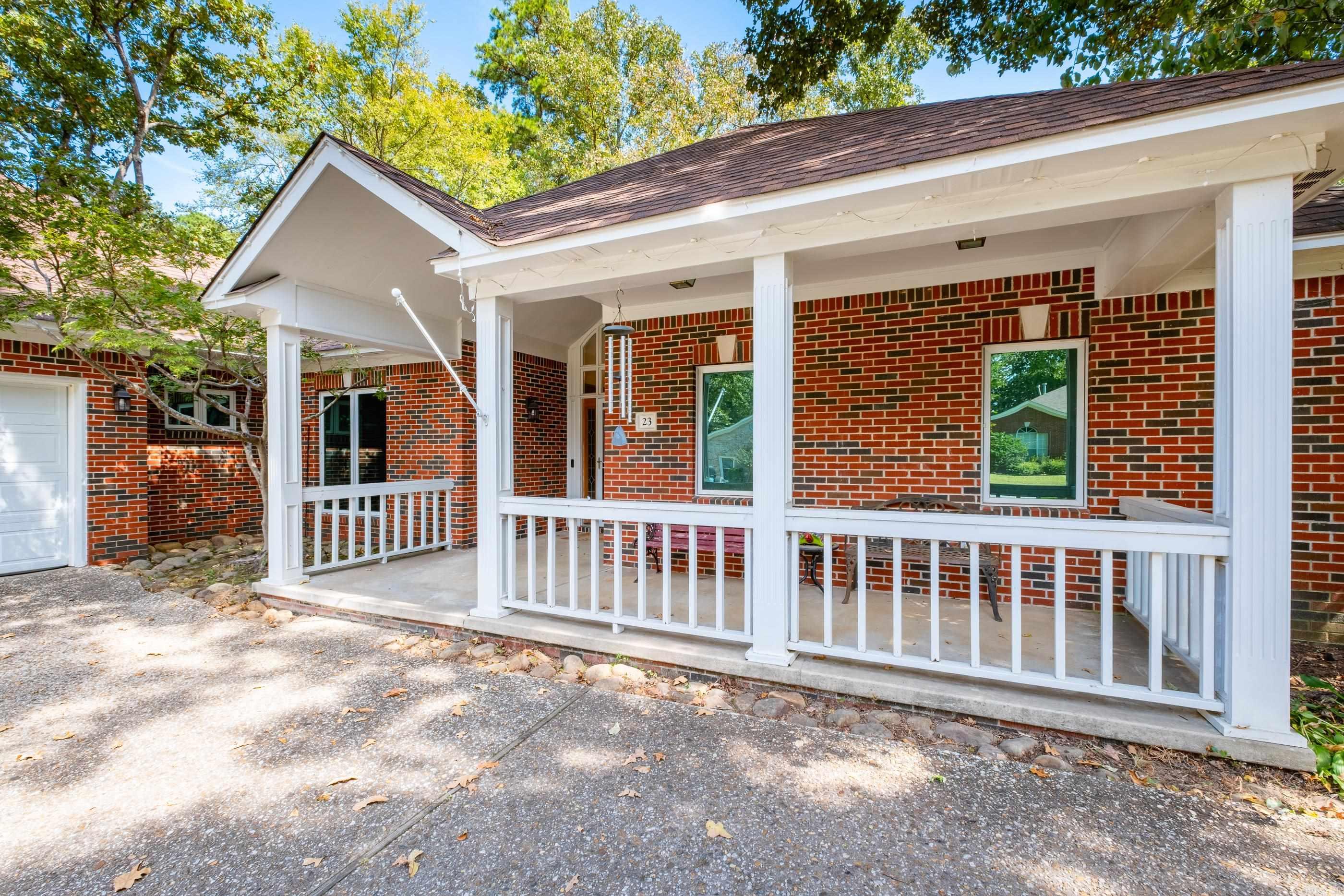 23 Aberdeen Dr Property Photo 6