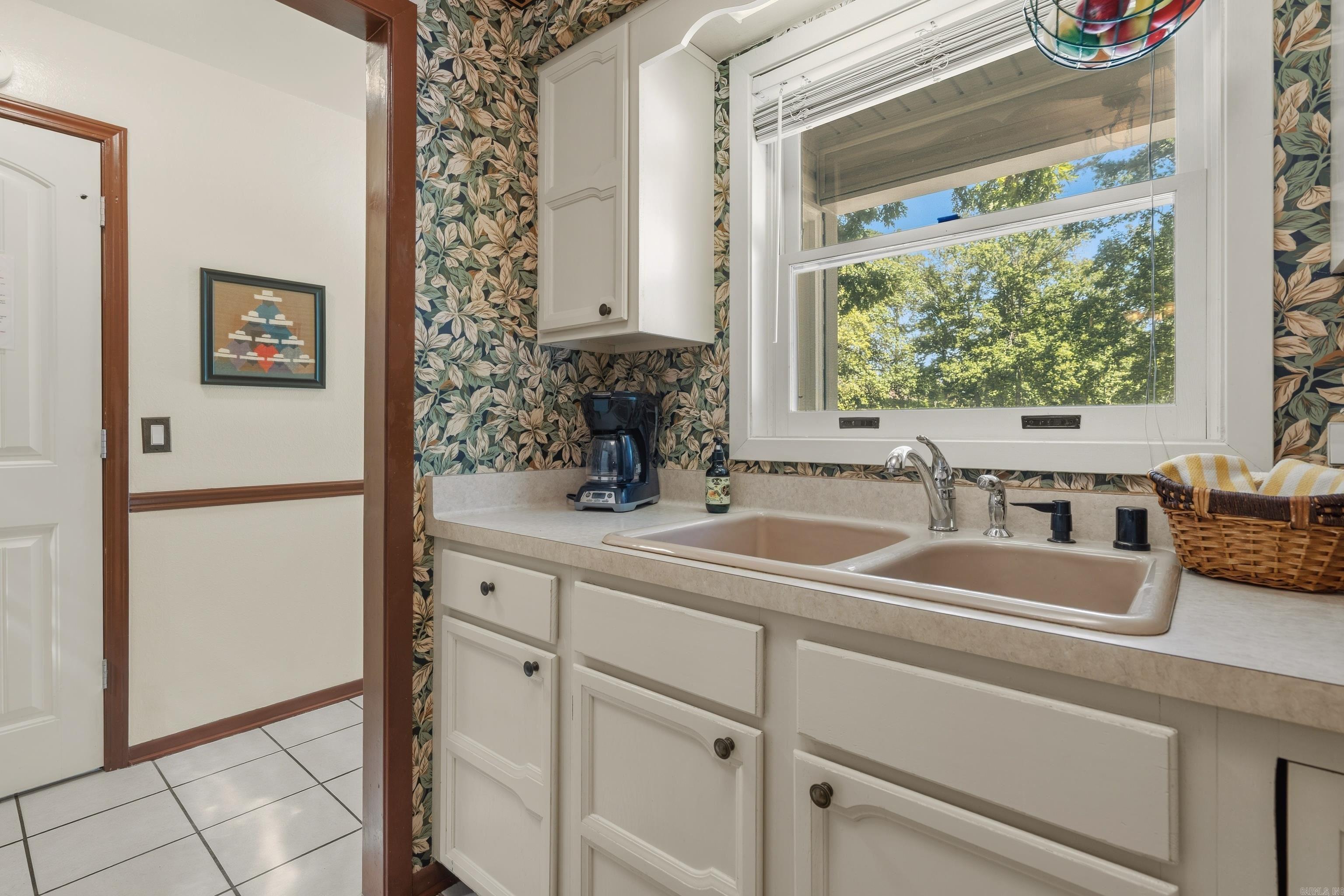 20 Orantes Place Property Photo 4