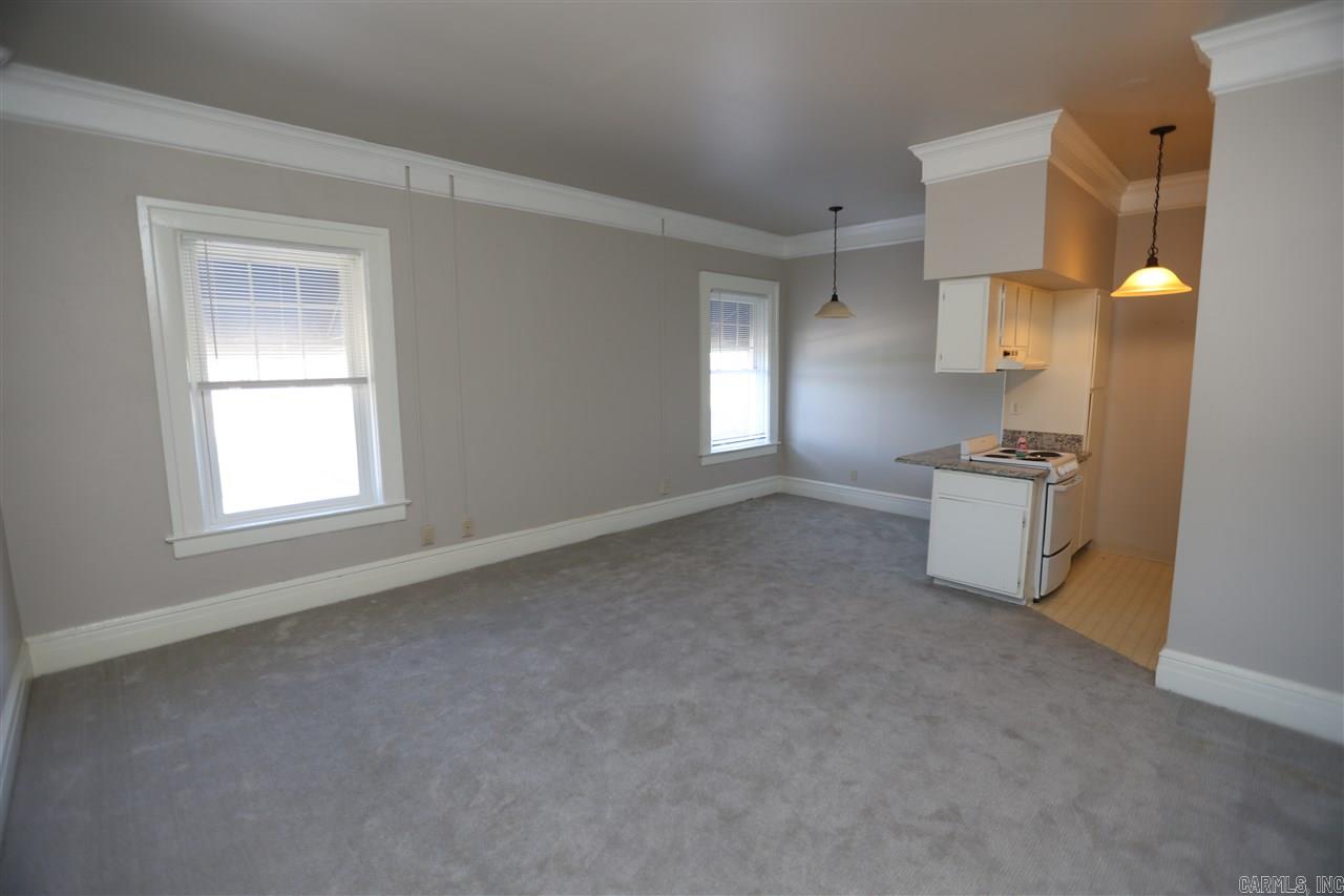 101 S. Victory St. # 304 Property Photo 4