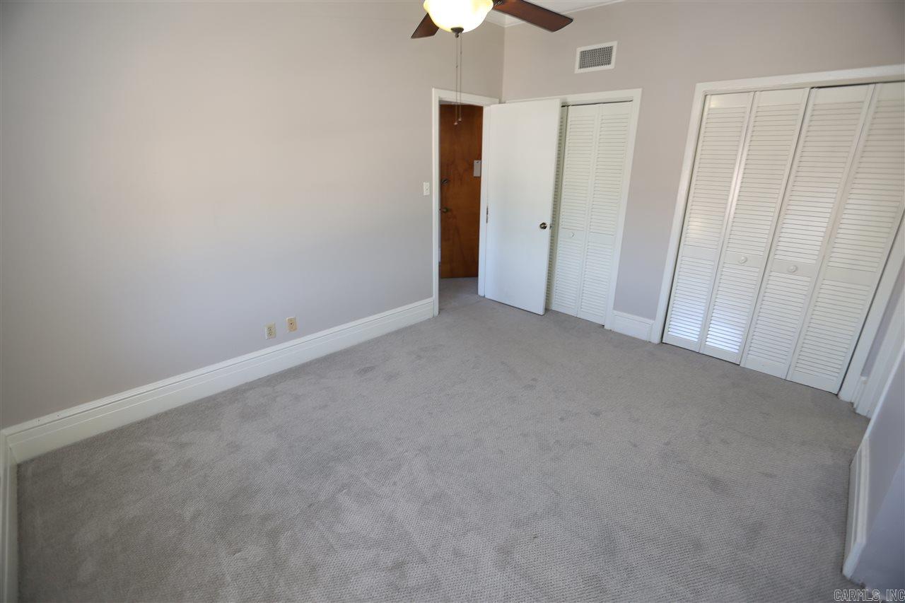 101 S. Victory St. # 304 Property Photo 10