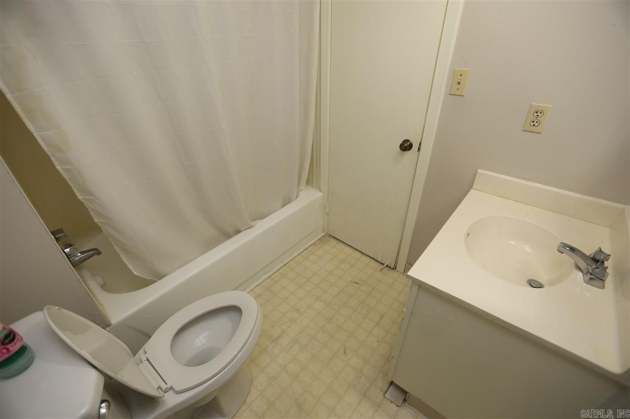 101 S. Victory St. # 304 Property Photo 13