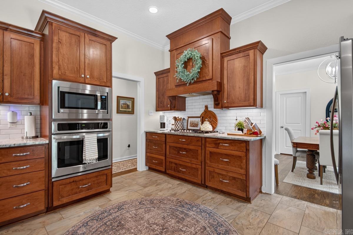 175 Oak Tree Ridge Property Photo 11