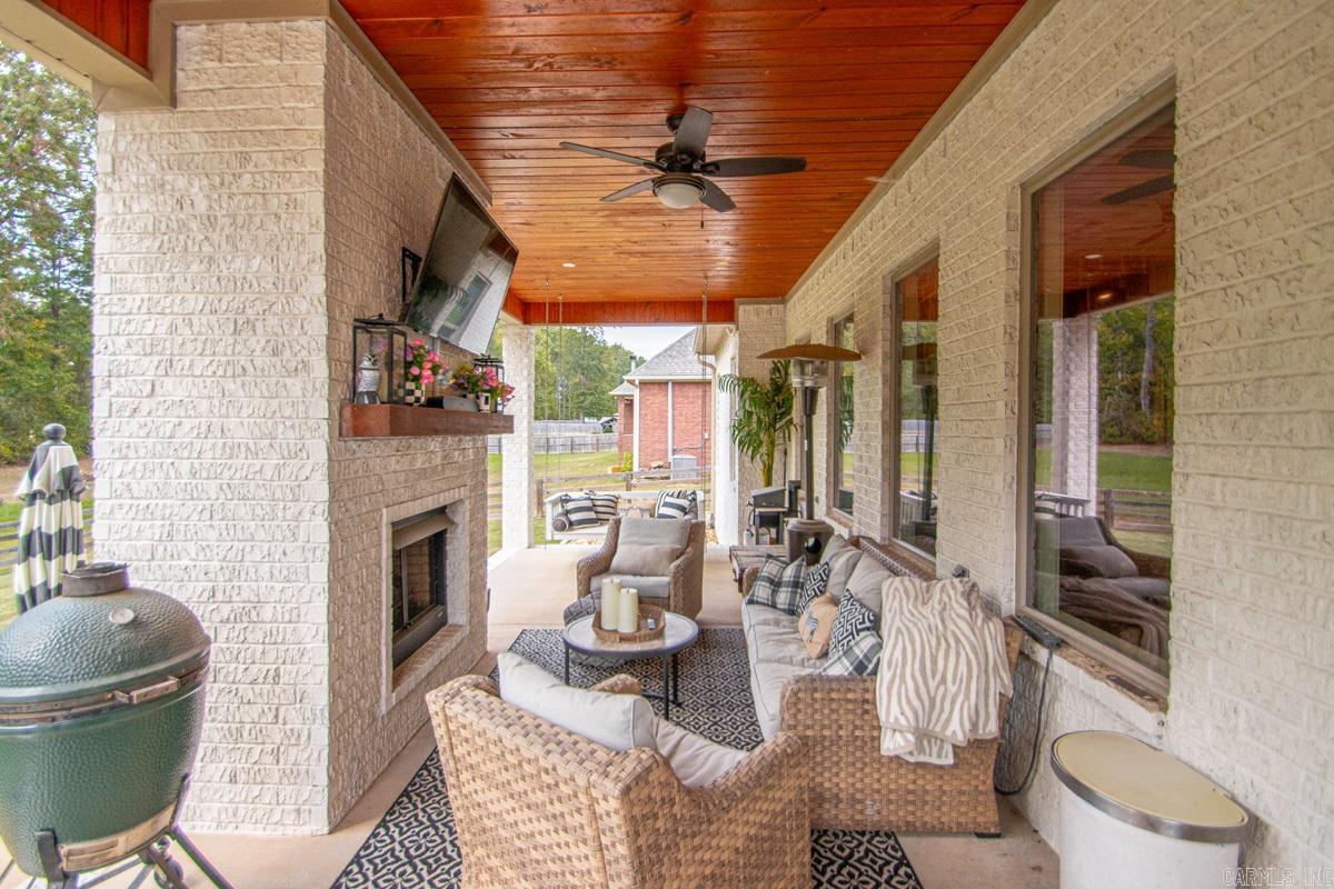 175 Oak Tree Ridge Property Photo 34