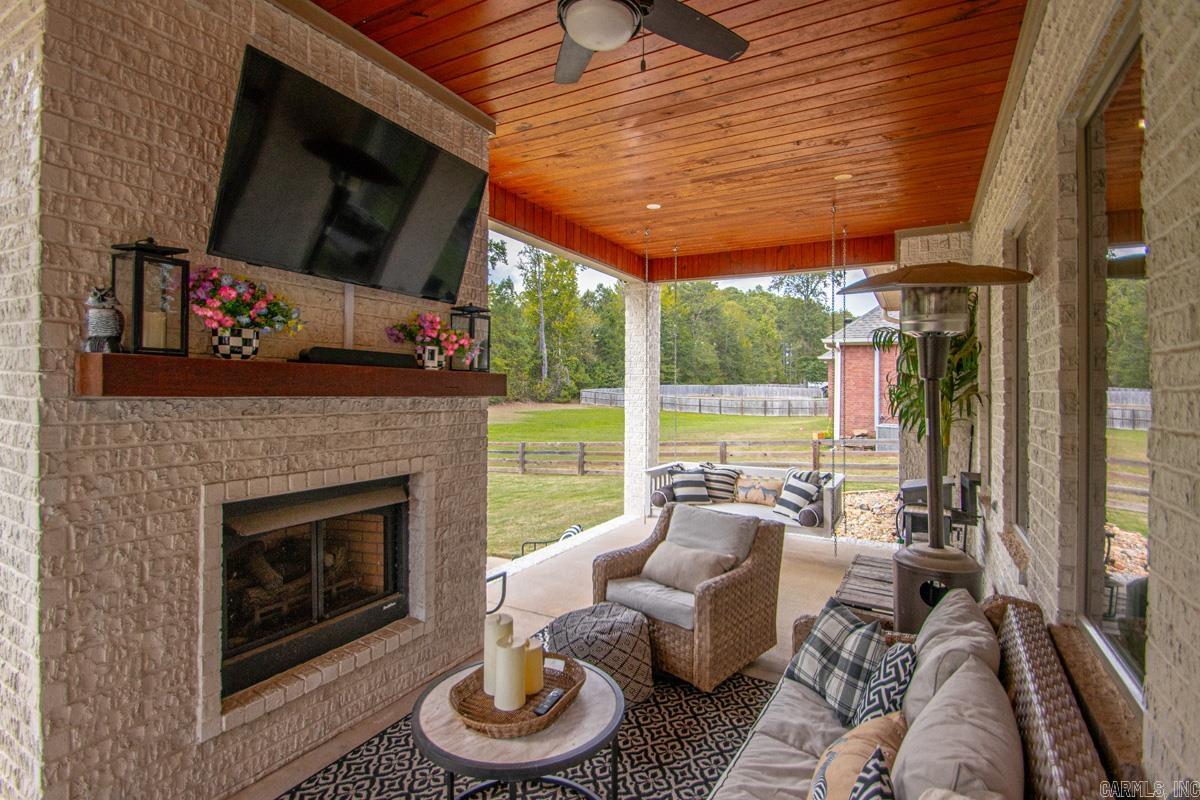 175 Oak Tree Ridge Property Photo 35