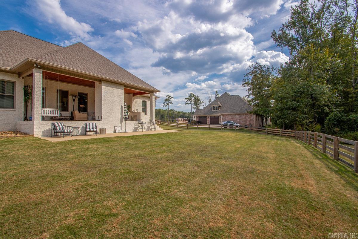 175 Oak Tree Ridge Property Photo 43