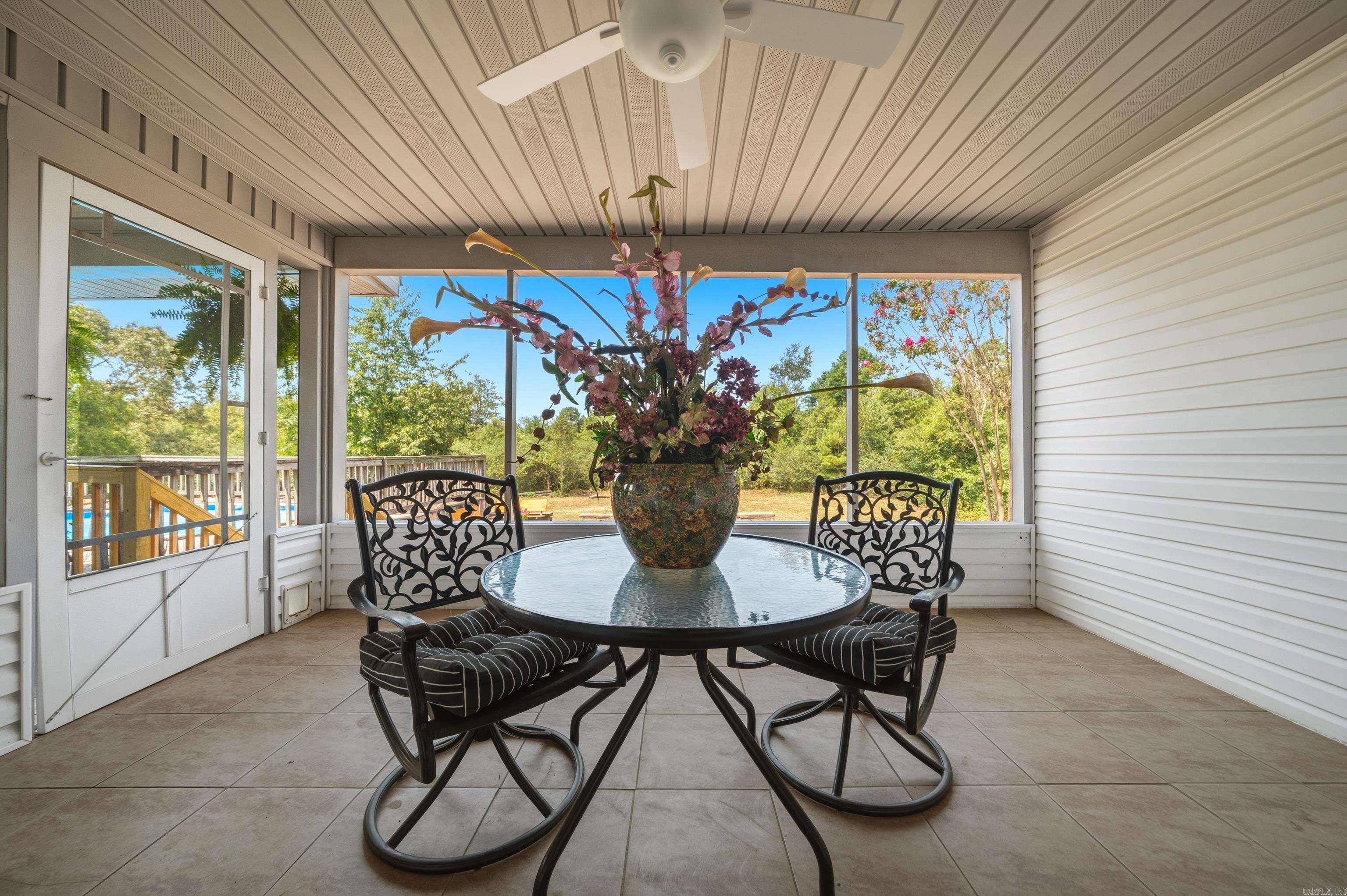 126 Calico Property Photo 36