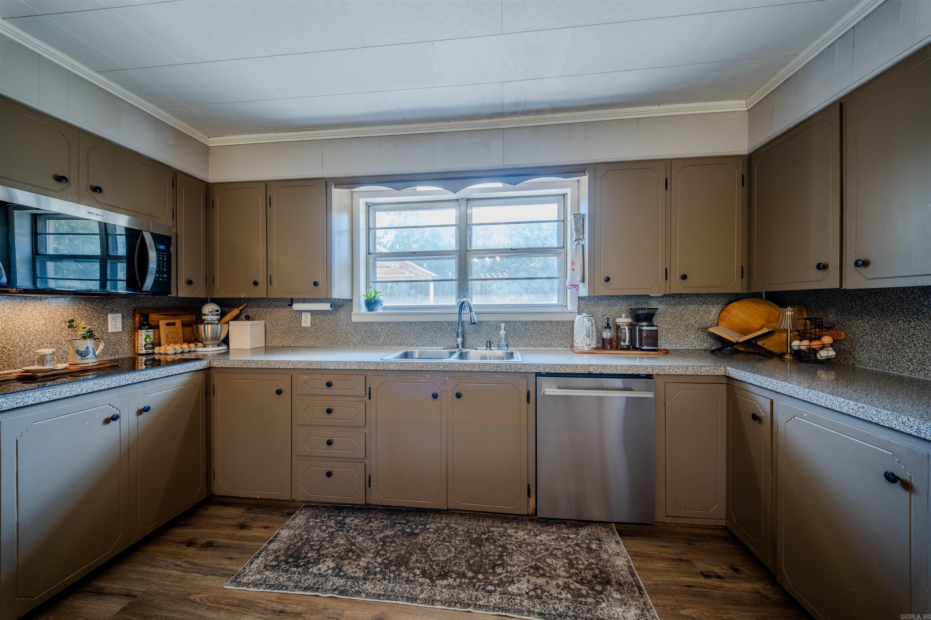 7654 Mount Holly Highway Property Photo 8