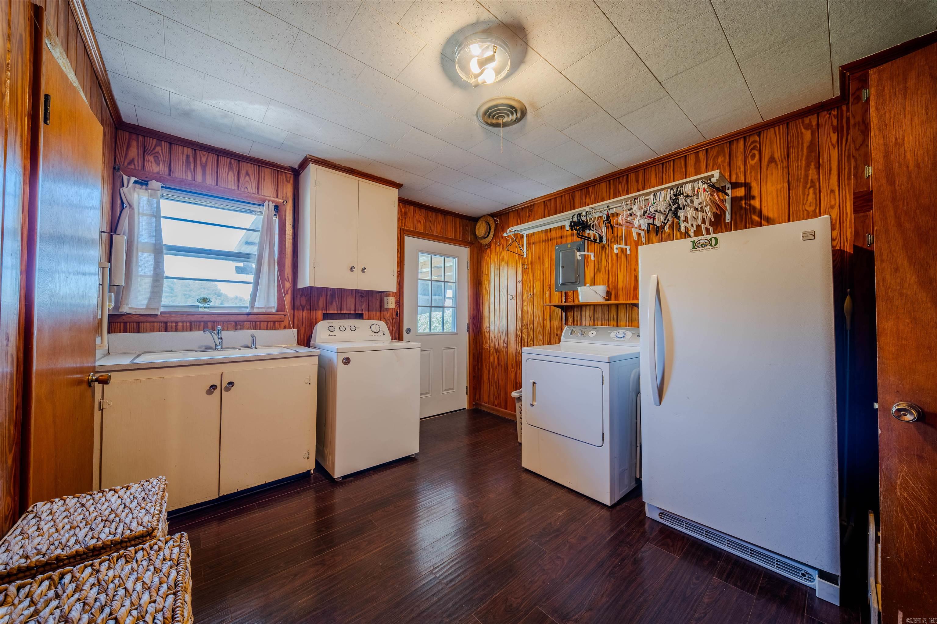 7654 Mount Holly Highway Property Photo 23