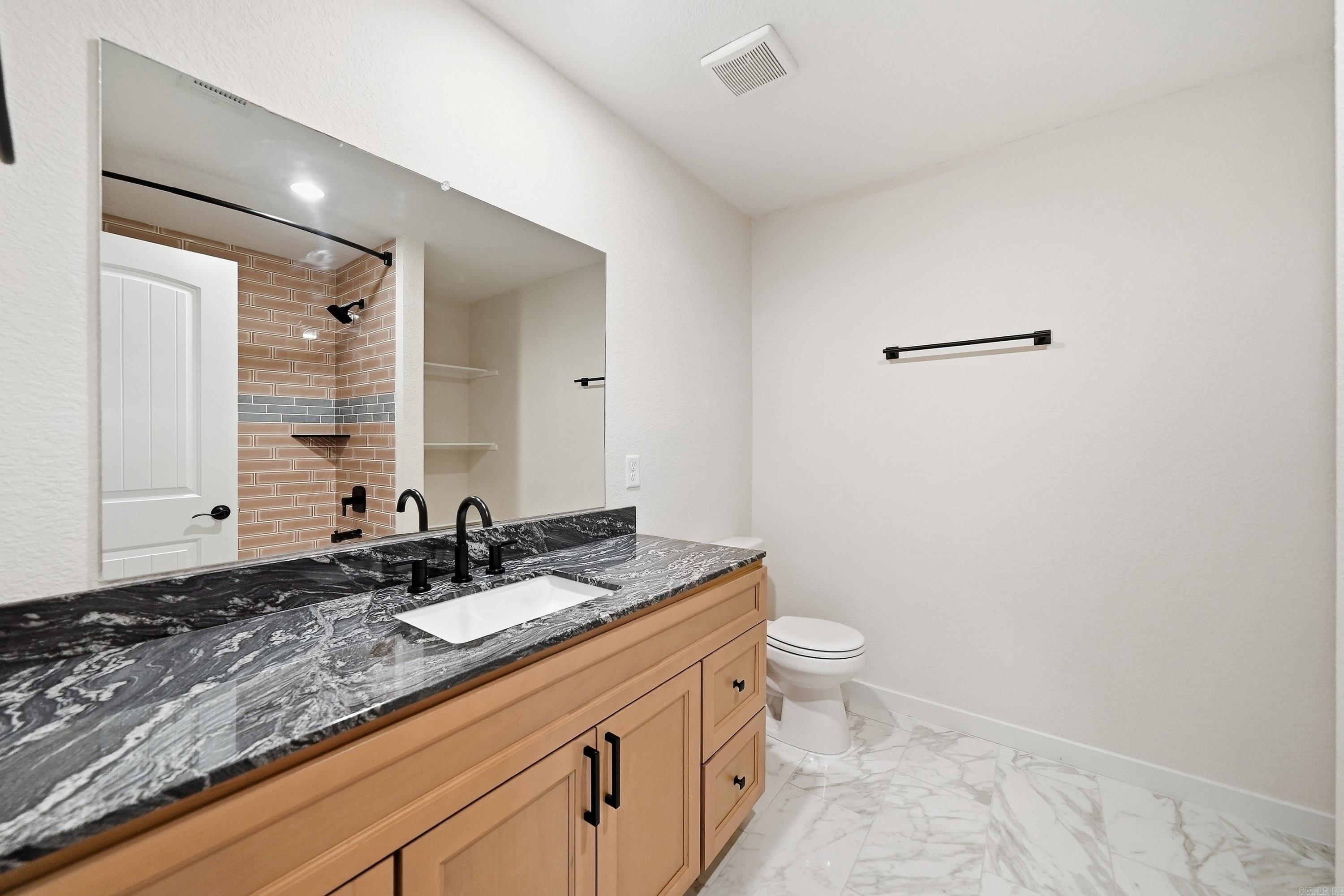 1230 Crotale Street Property Photo 5