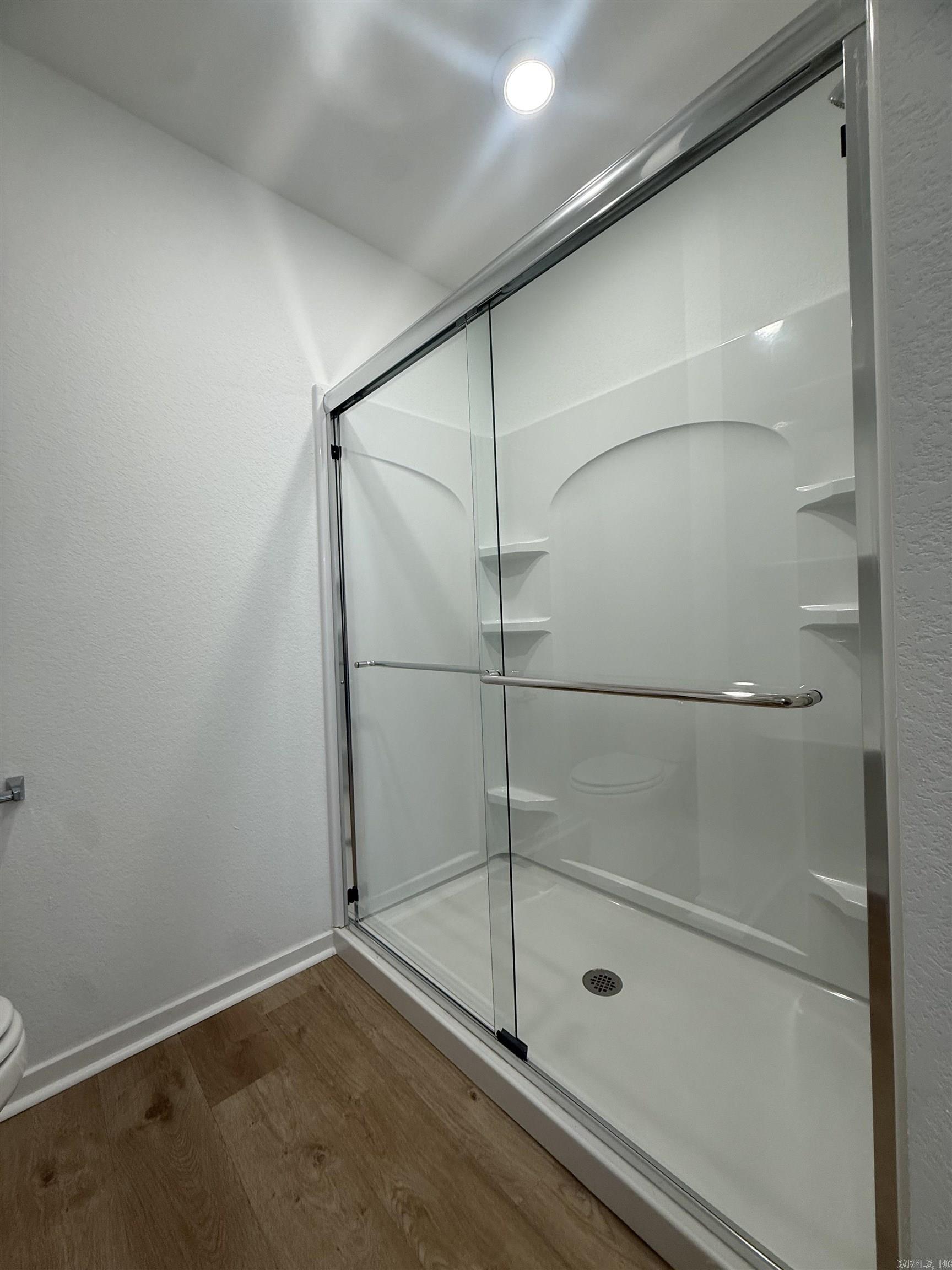 112 Lucy Lane Property Photo 17