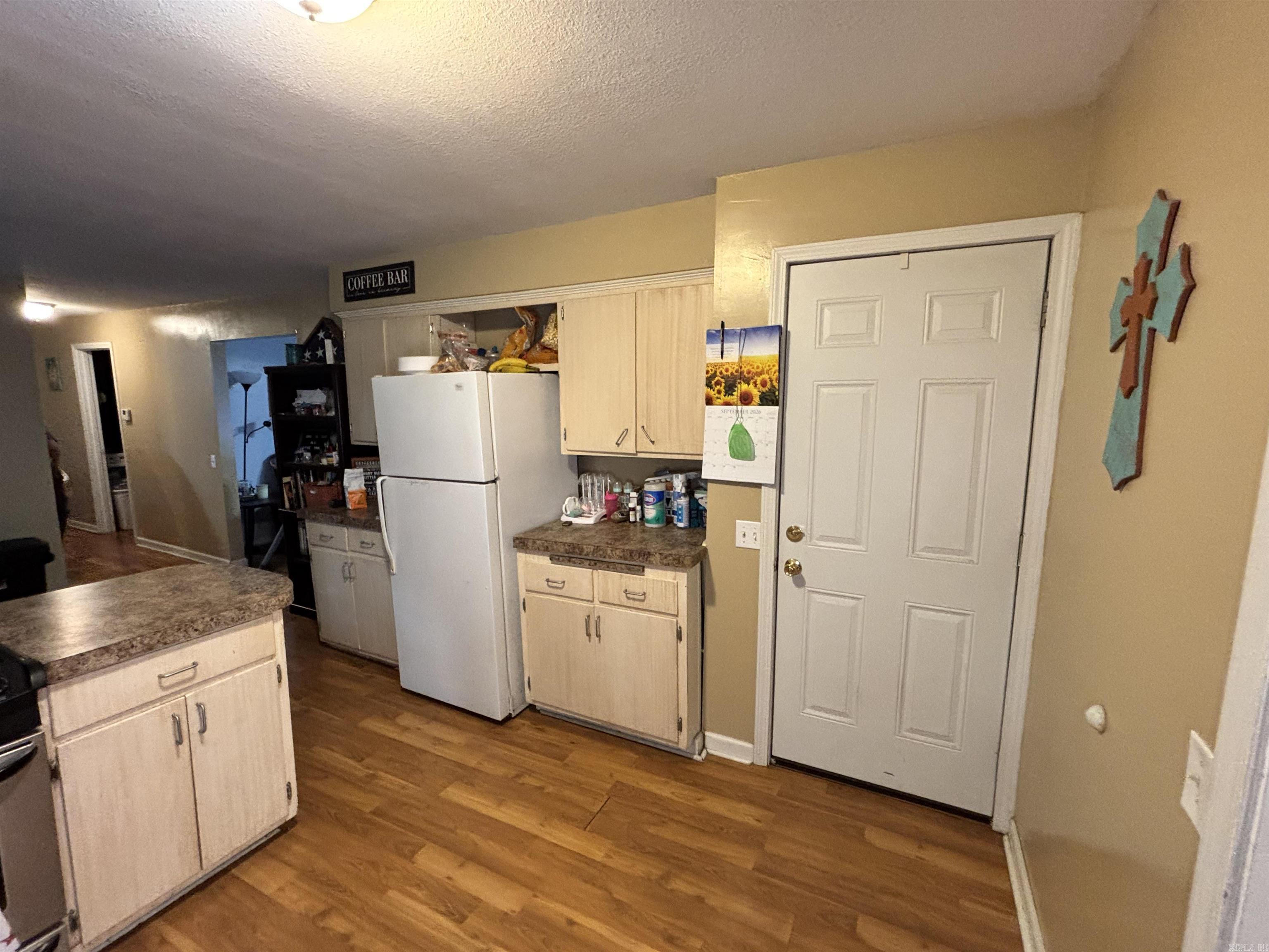 313 Nw Edgar Property Photo 9