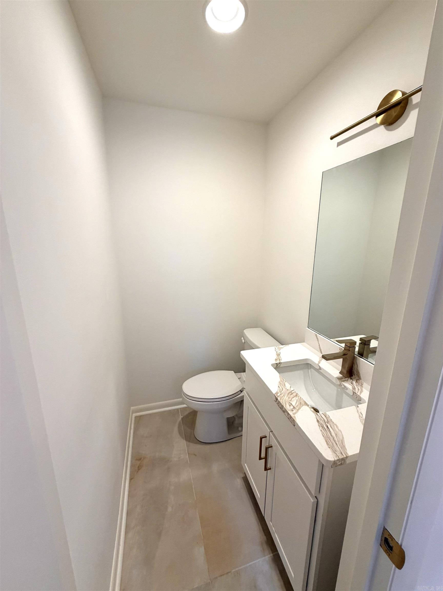 4804 N Locust Street Property Photo 13