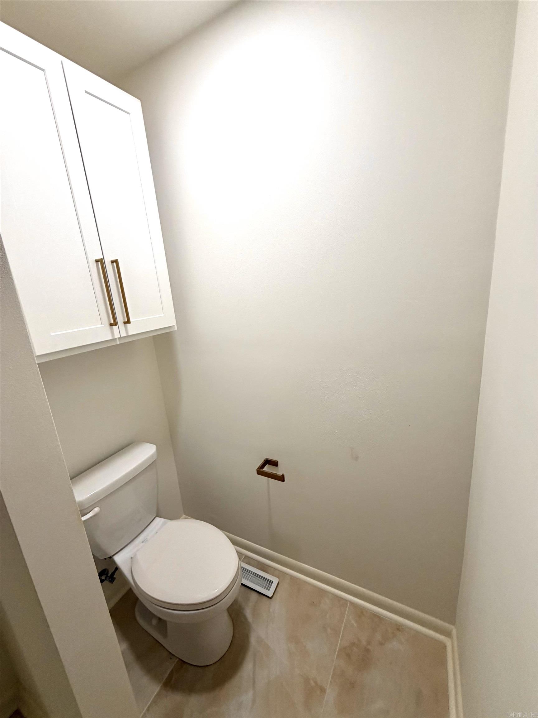 4804 N Locust Street Property Photo 17