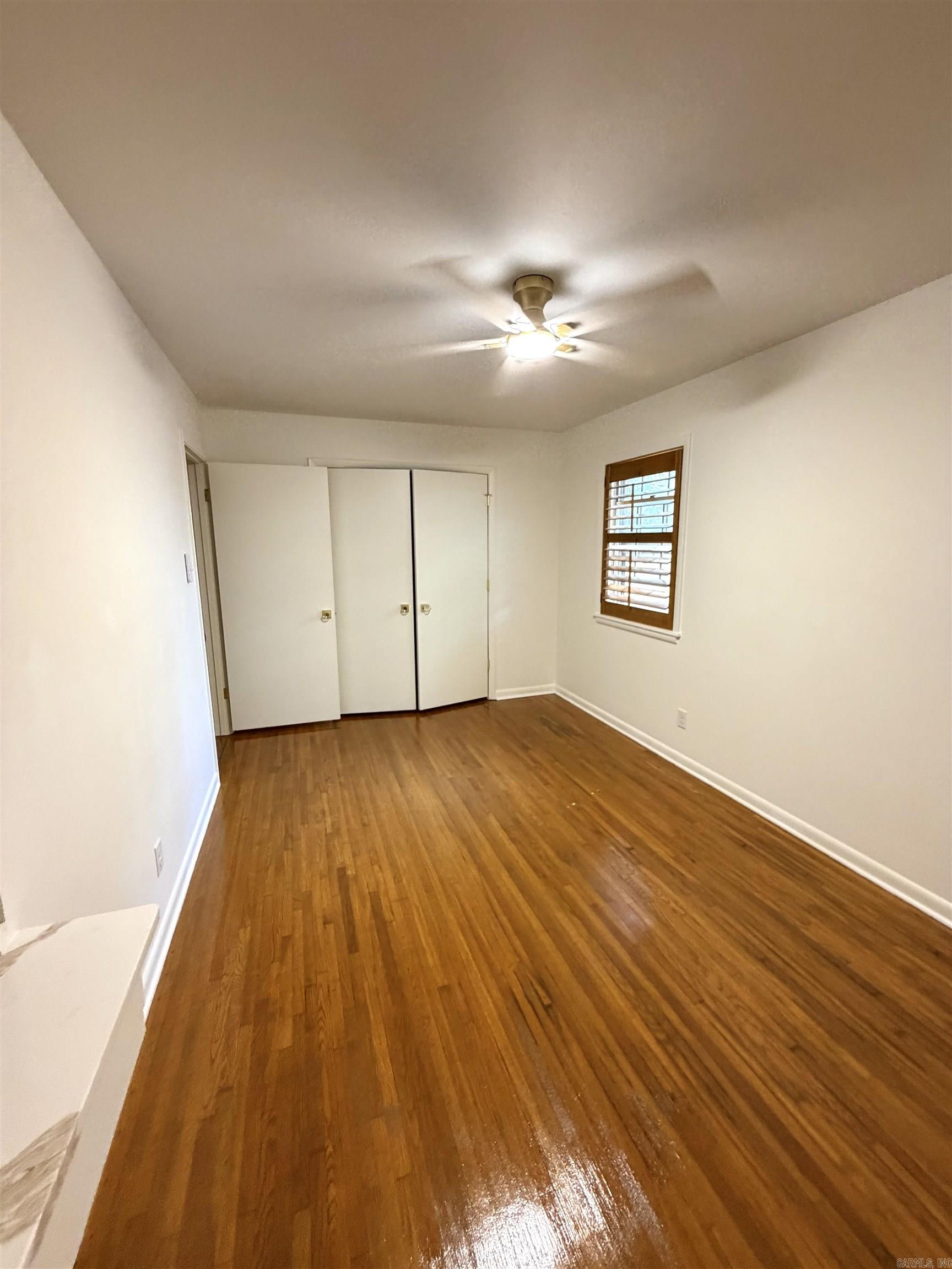 4804 N Locust Street Property Photo 23