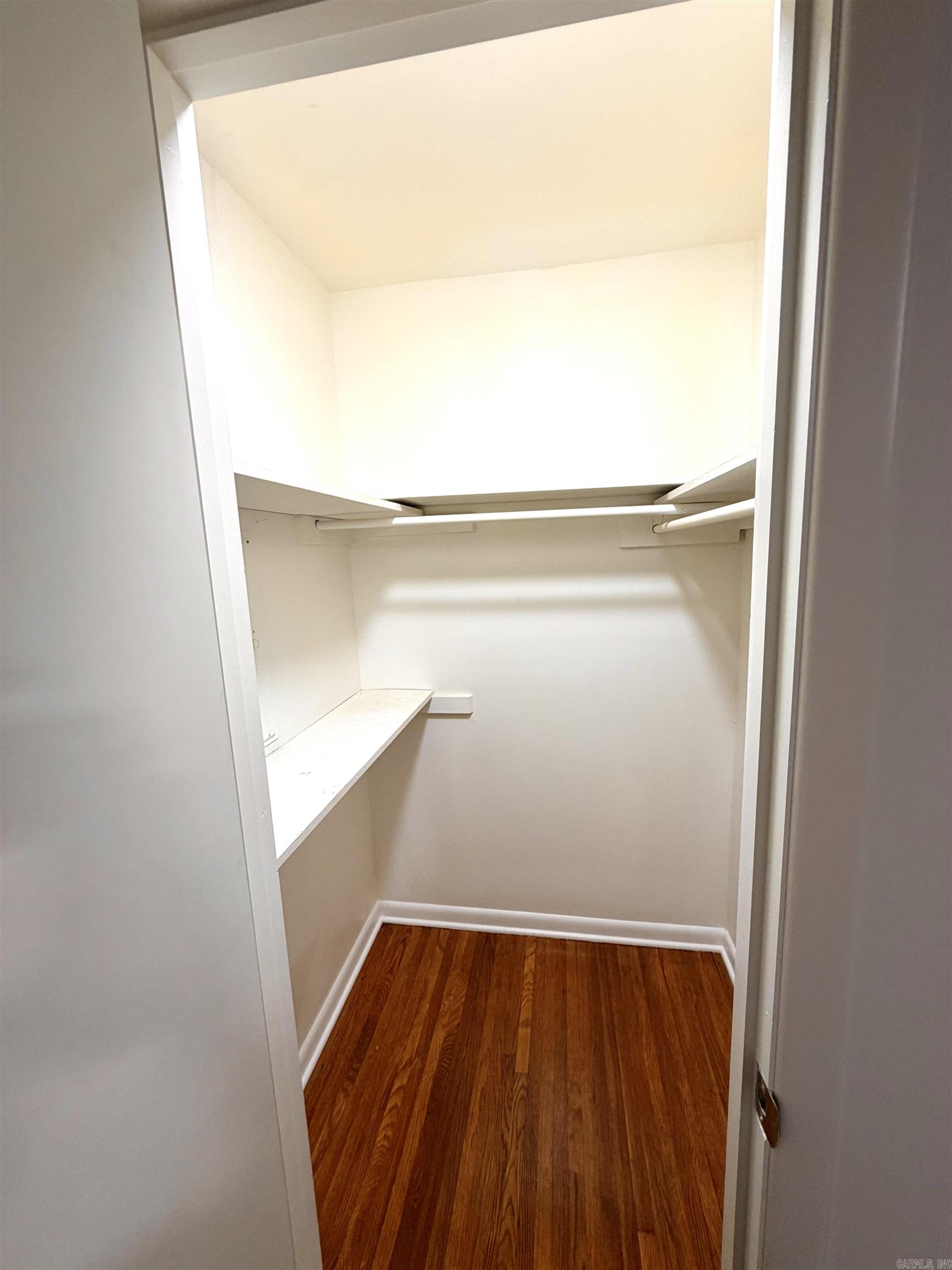 4804 N Locust Street Property Photo 25