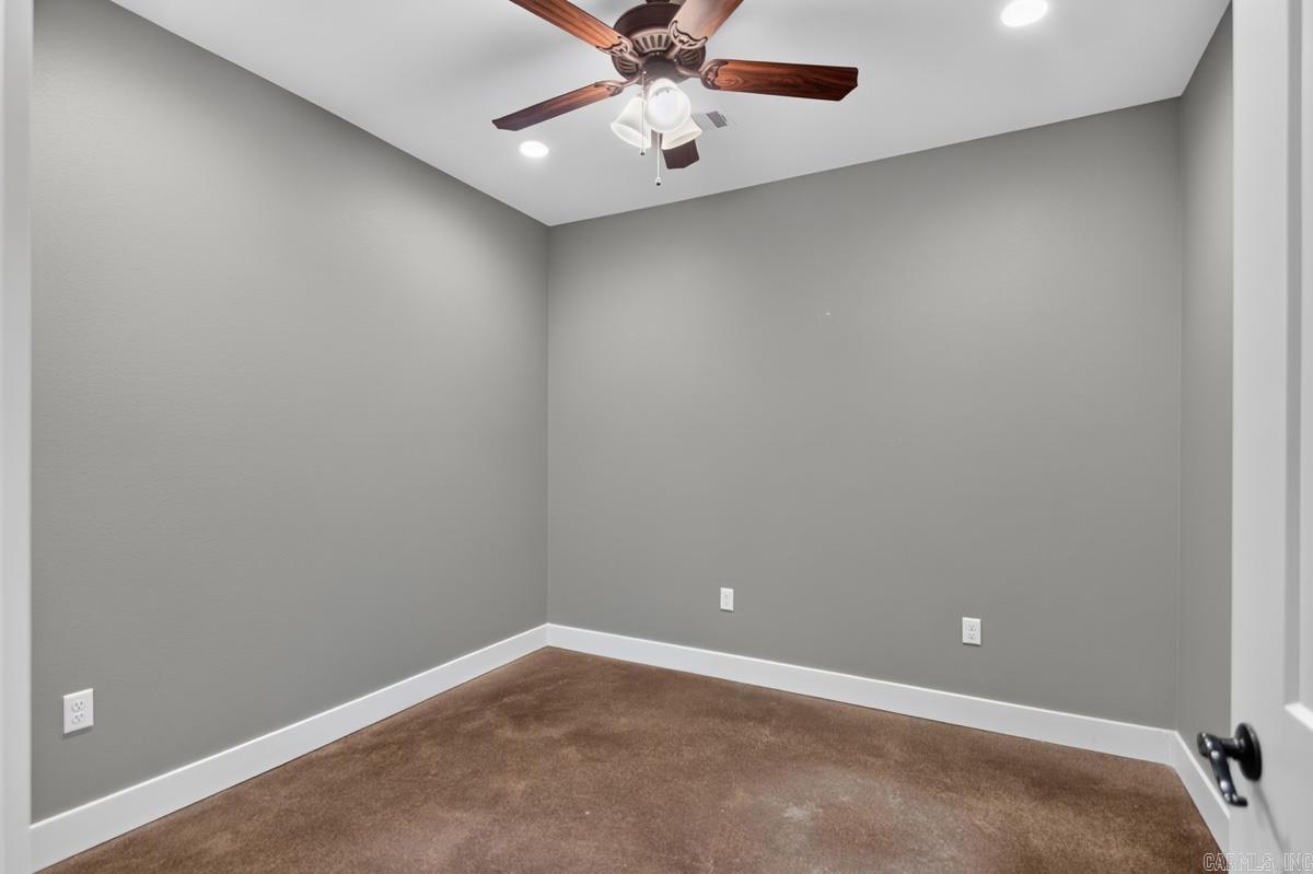 1030 Cadron Settlement Ln Property Photo 20