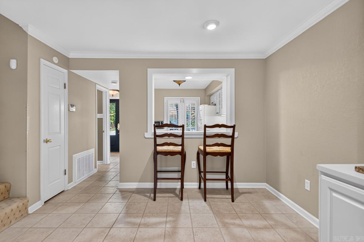 13 Kingsbridge Way Property Photo 6