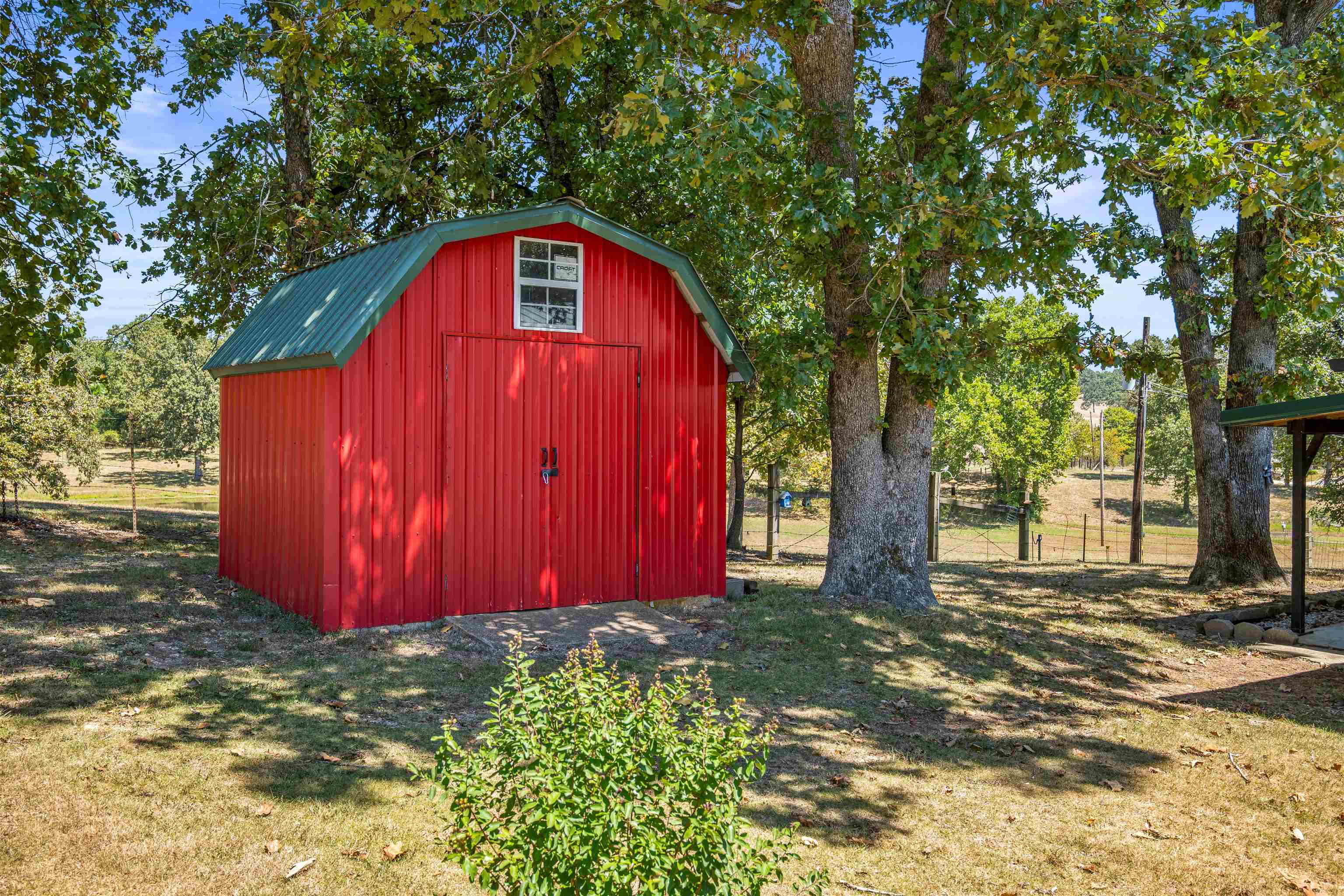 1586 Highway 62/412 East Property Photo 13