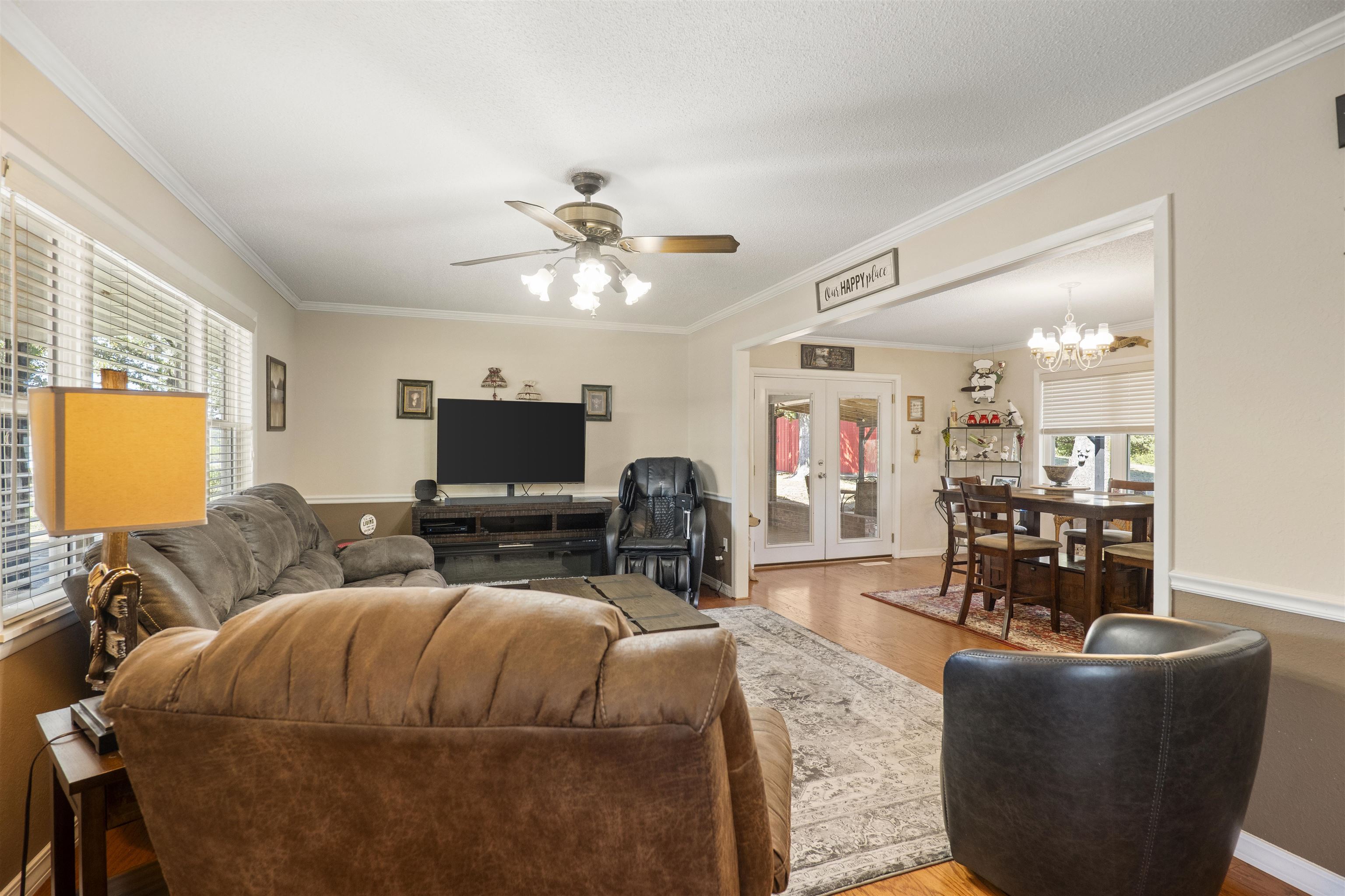 1586 Highway 62/412 East Property Photo 24