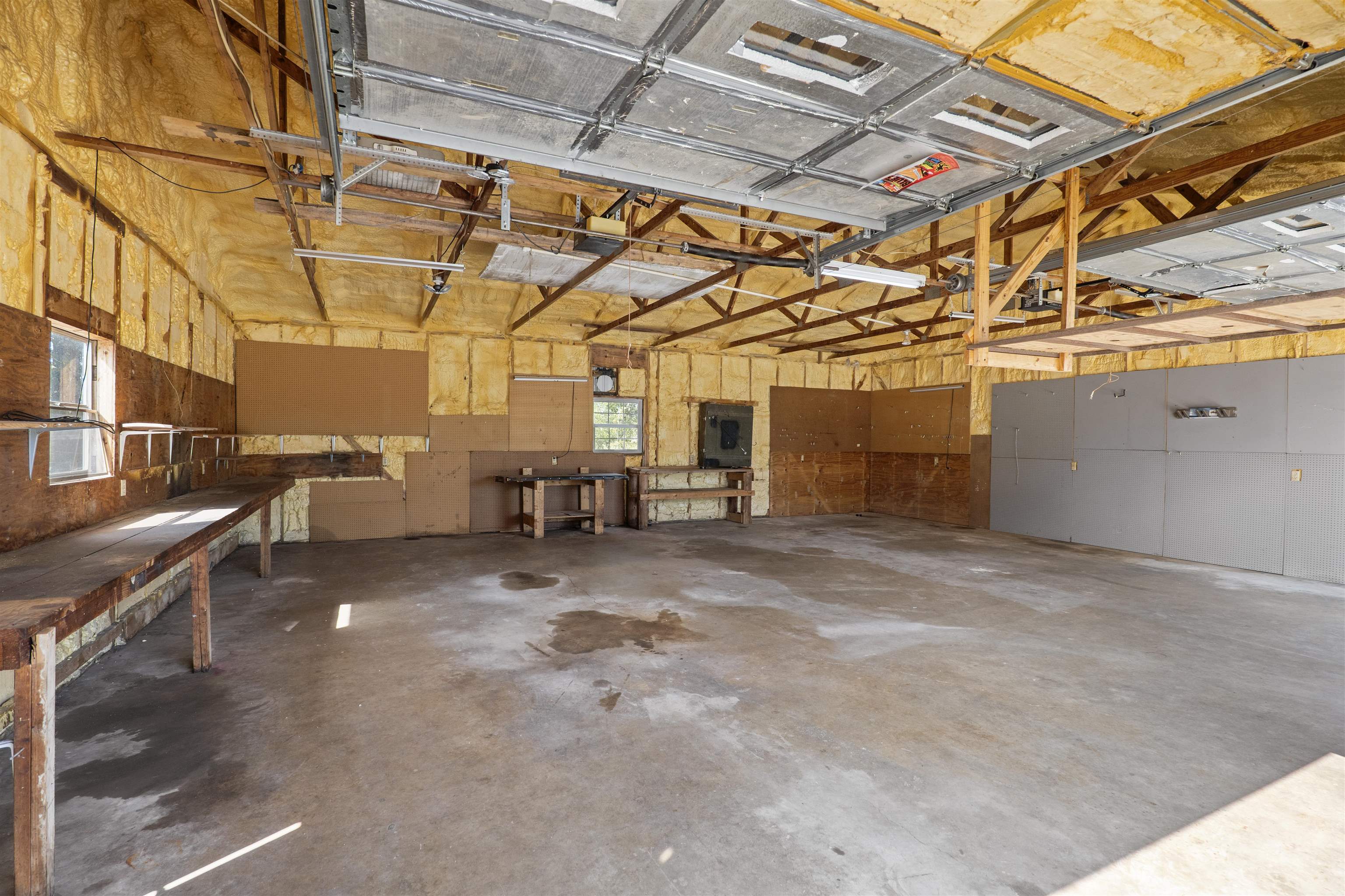 1586 Highway 62/412 East Property Photo 44