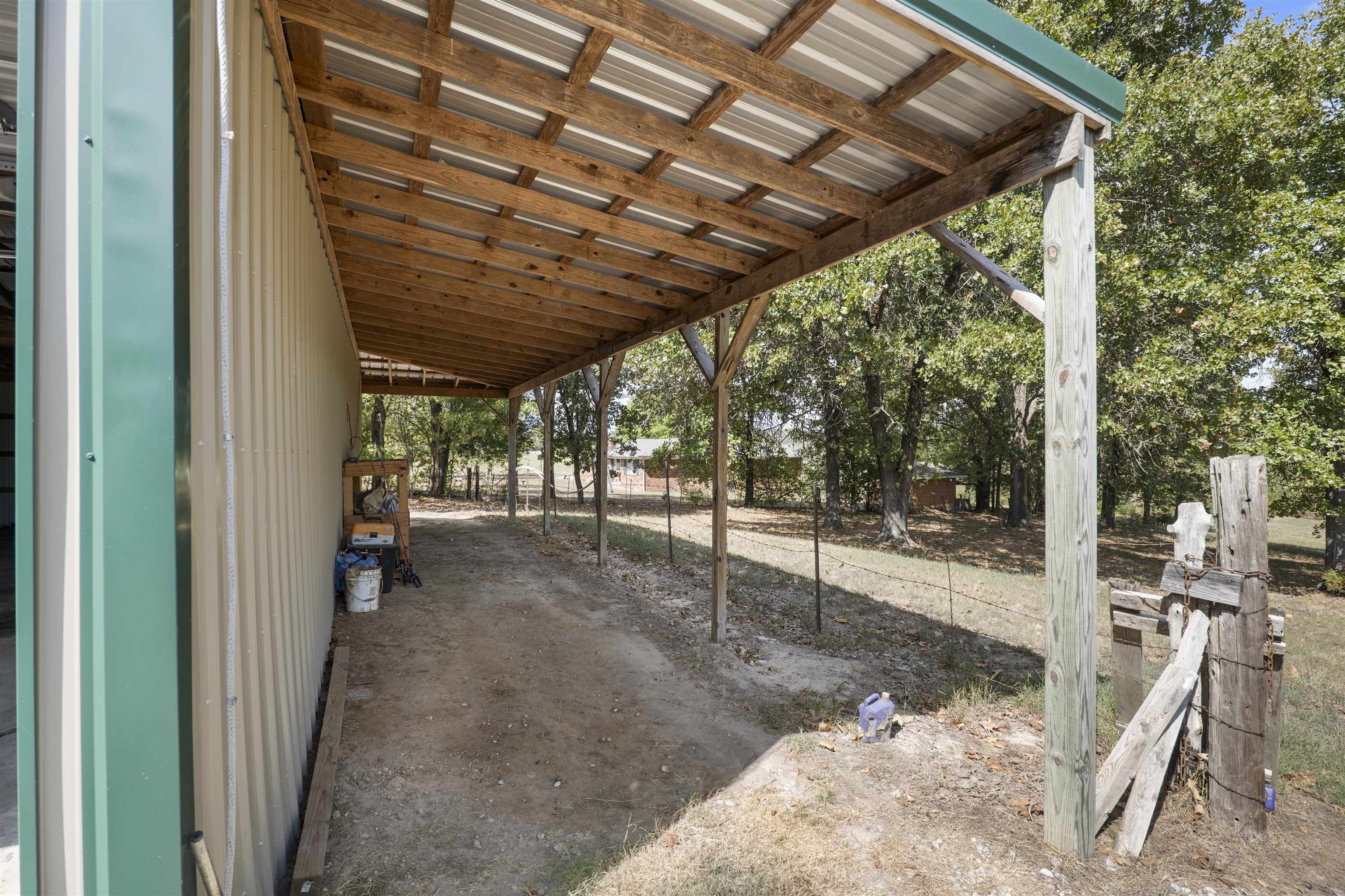 1586 Highway 62/412 East Property Photo 46