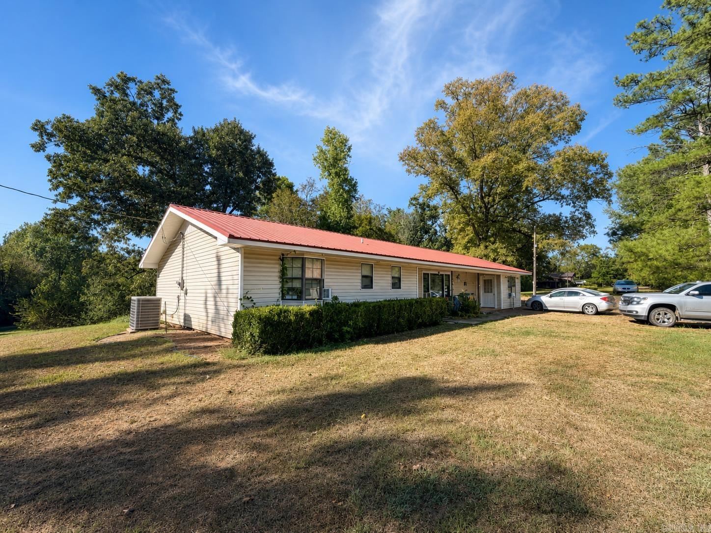659 Crosstrails Road Property Photo 1