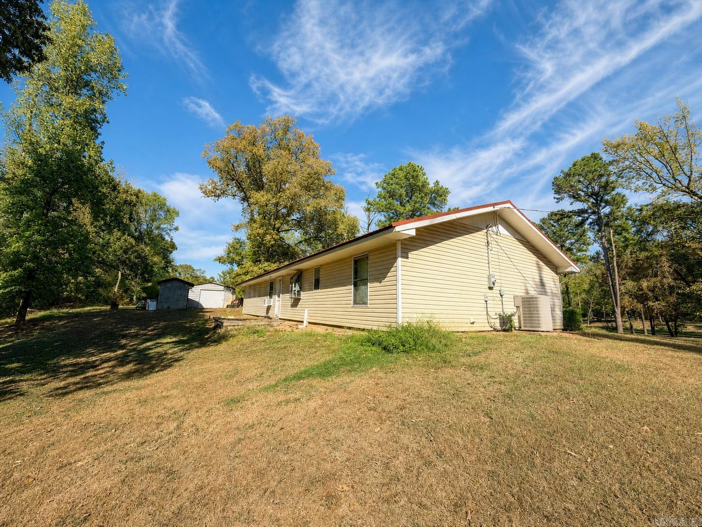 659 Crosstrails Road Property Photo 2