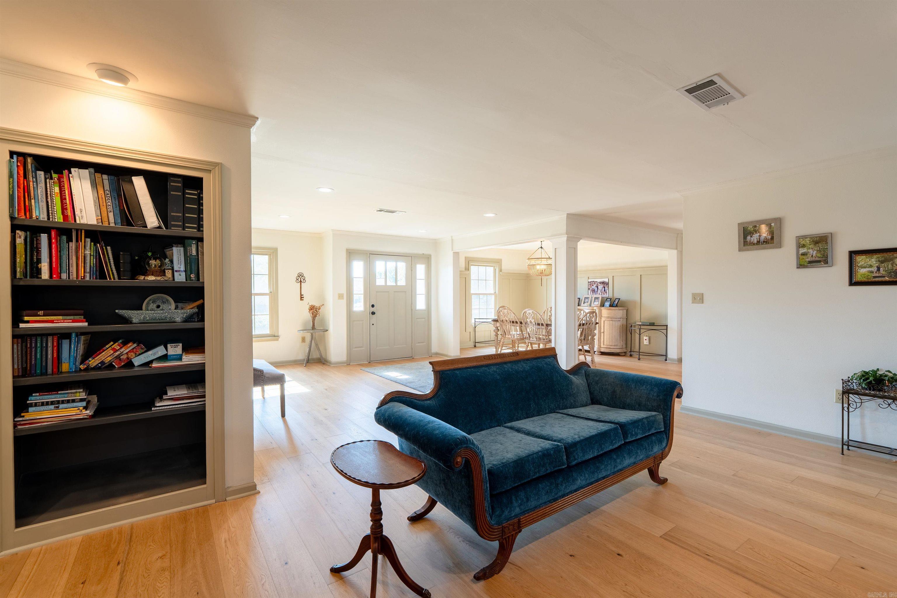 5 White Oak Court Property Photo 11