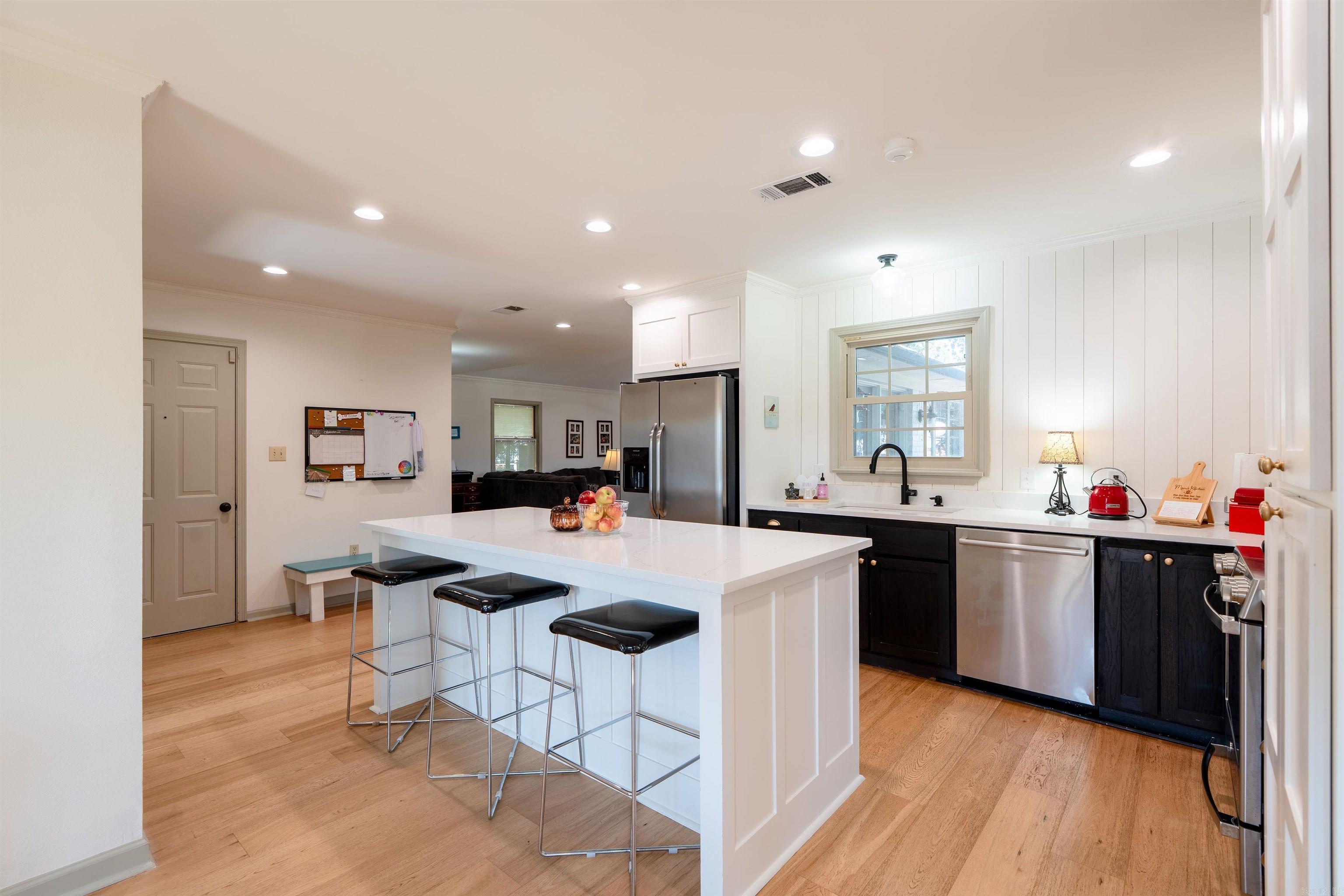 5 White Oak Court Property Photo 15