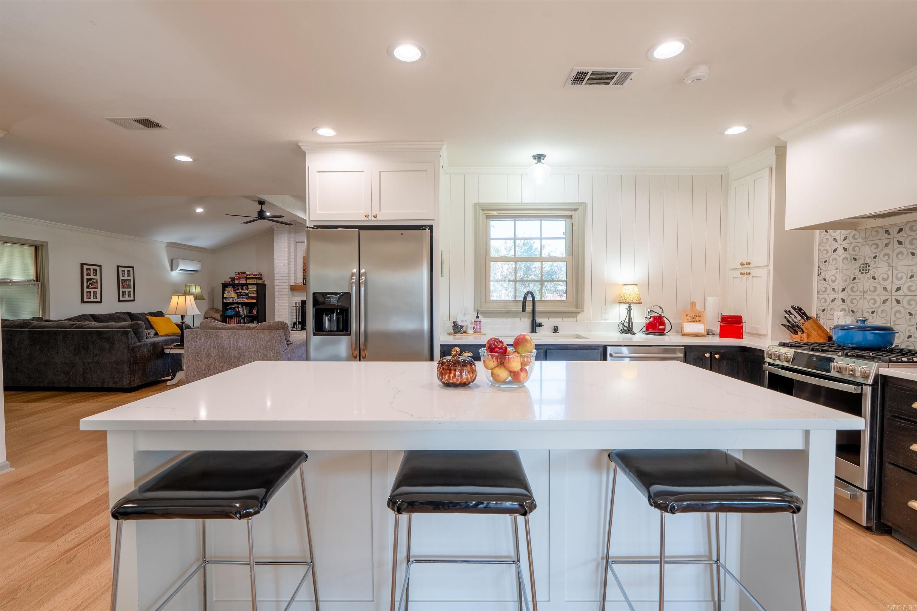 5 White Oak Court Property Photo 16