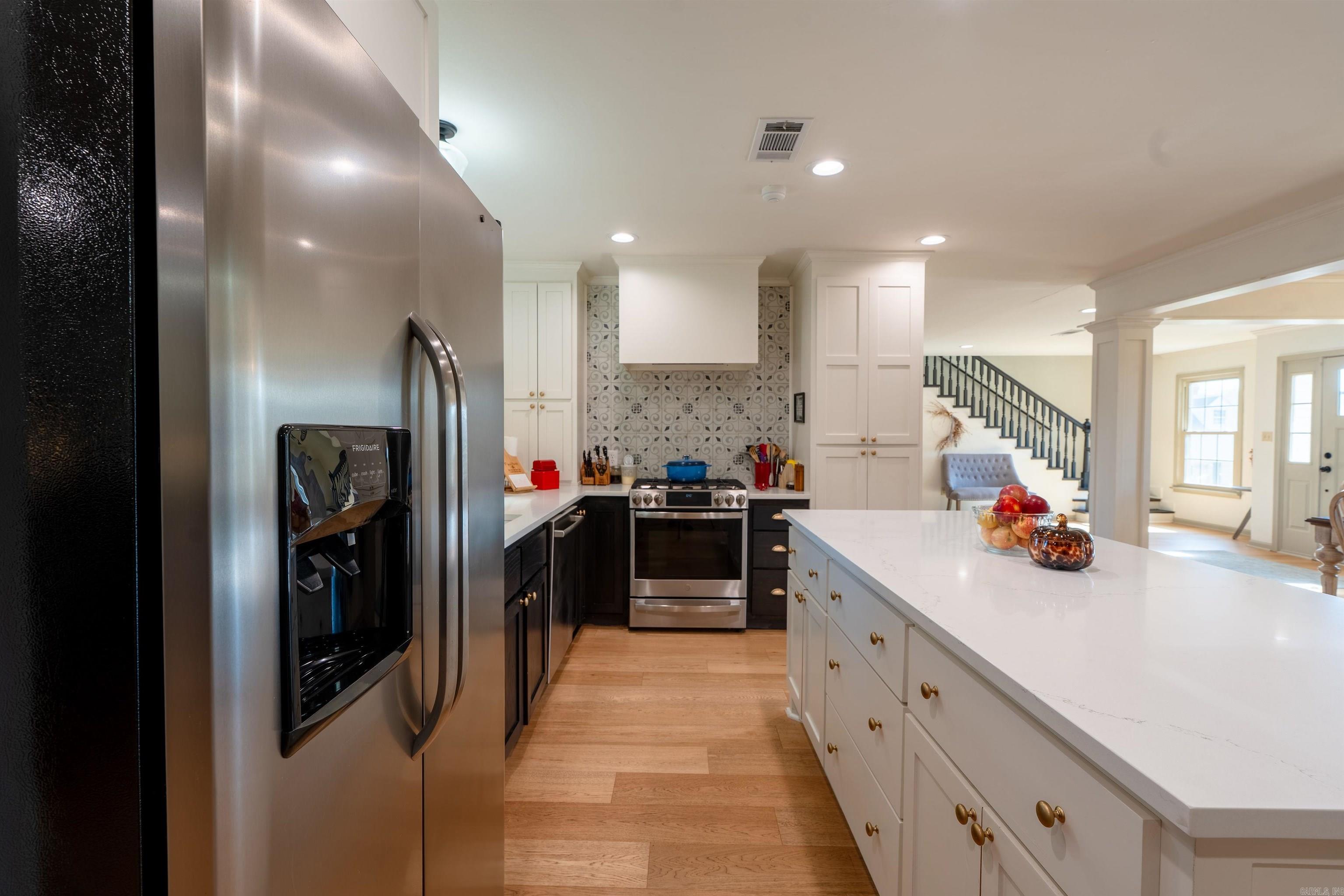 5 White Oak Court Property Photo 18