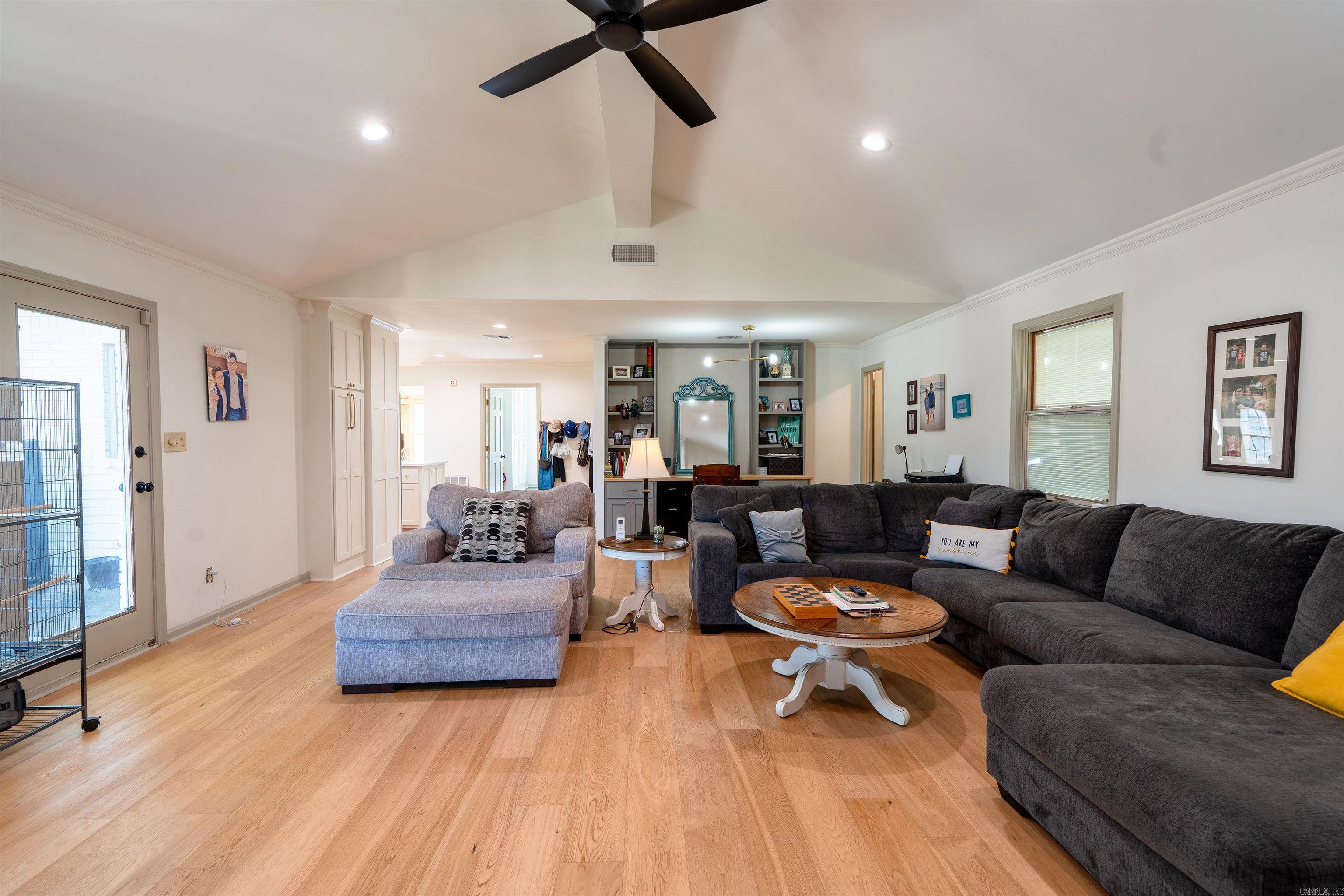 5 White Oak Court Property Photo 24