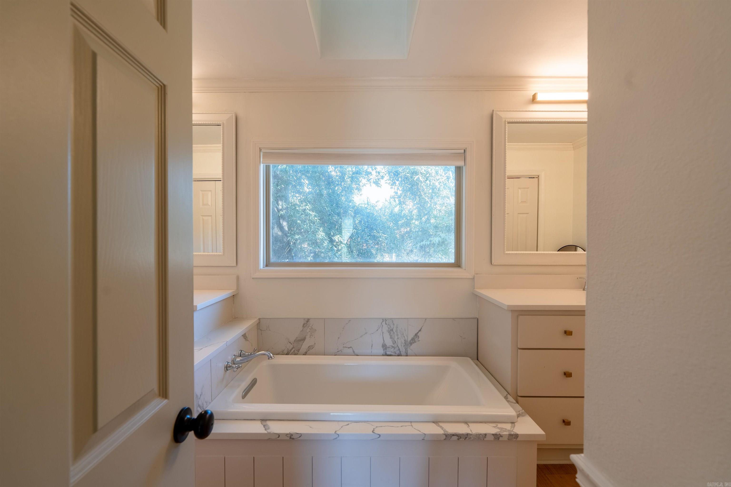 5 White Oak Court Property Photo 29