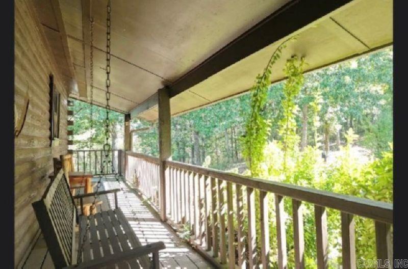 1097 Summitt Road Property Photo 3