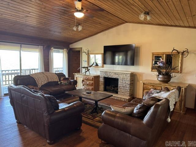 1097 Summitt Road Property Photo 5