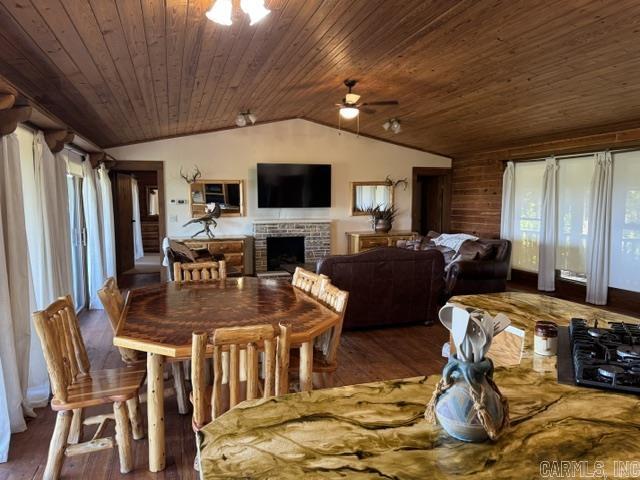1097 Summitt Road Property Photo 11