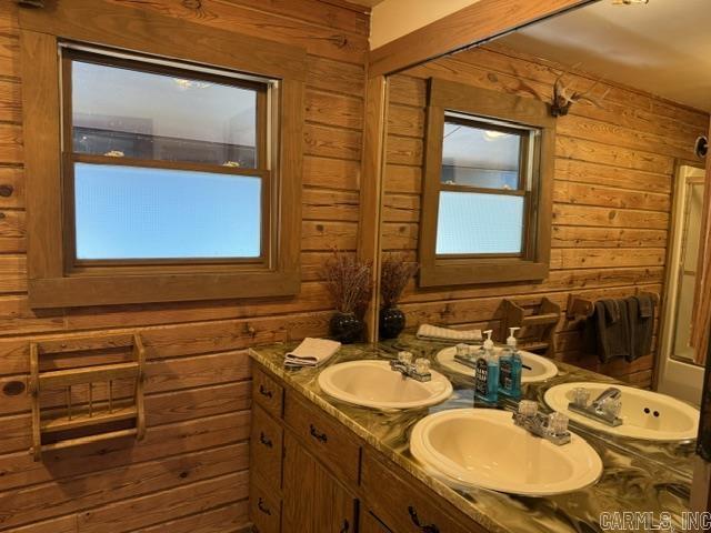 1097 Summitt Road Property Photo 14