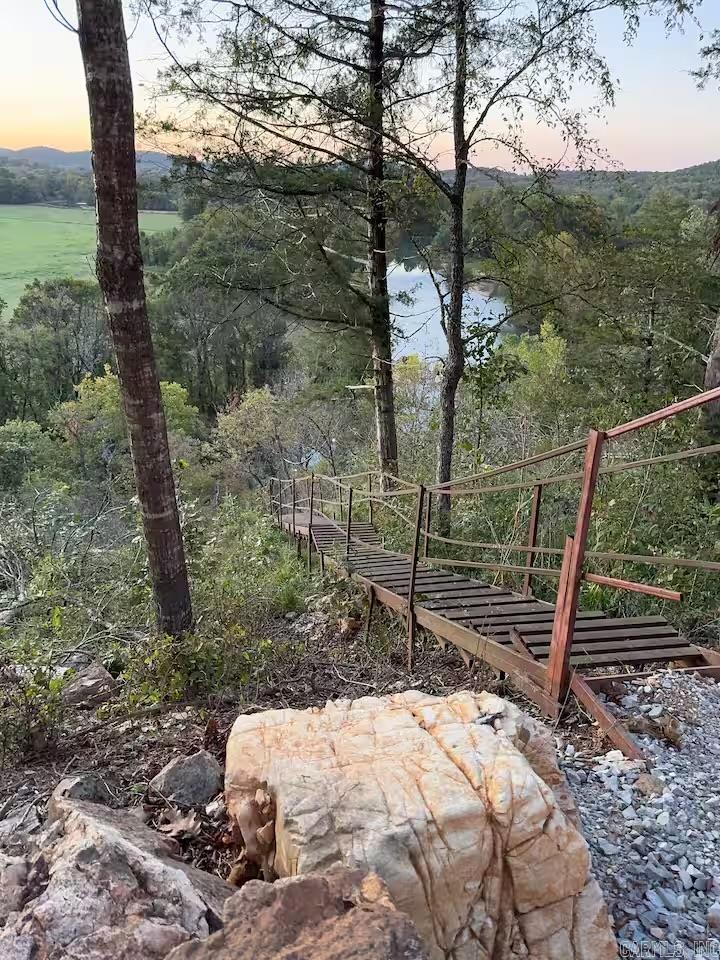 1097 Summitt Road Property Photo 32