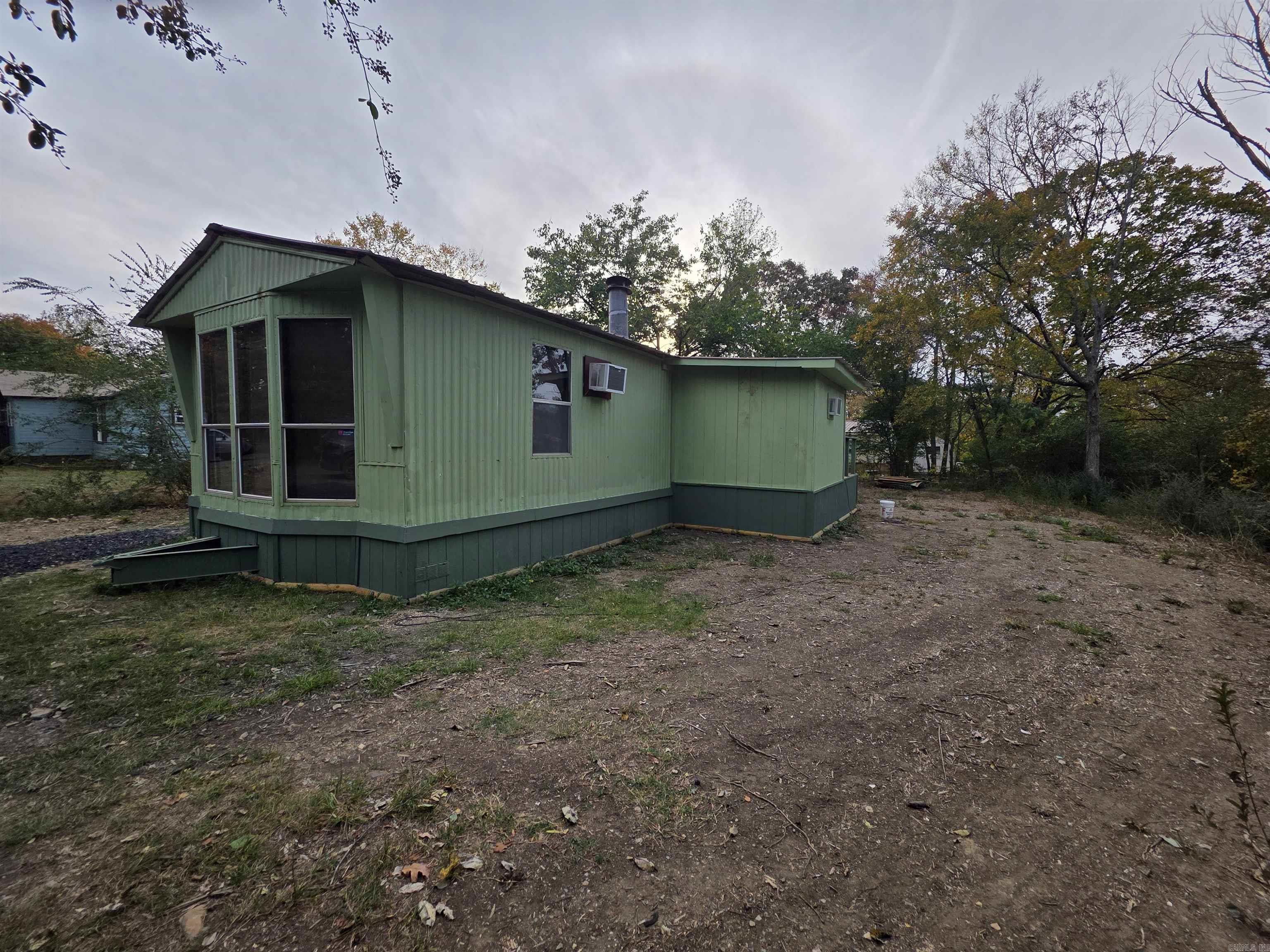 26039869 Property Photo 2