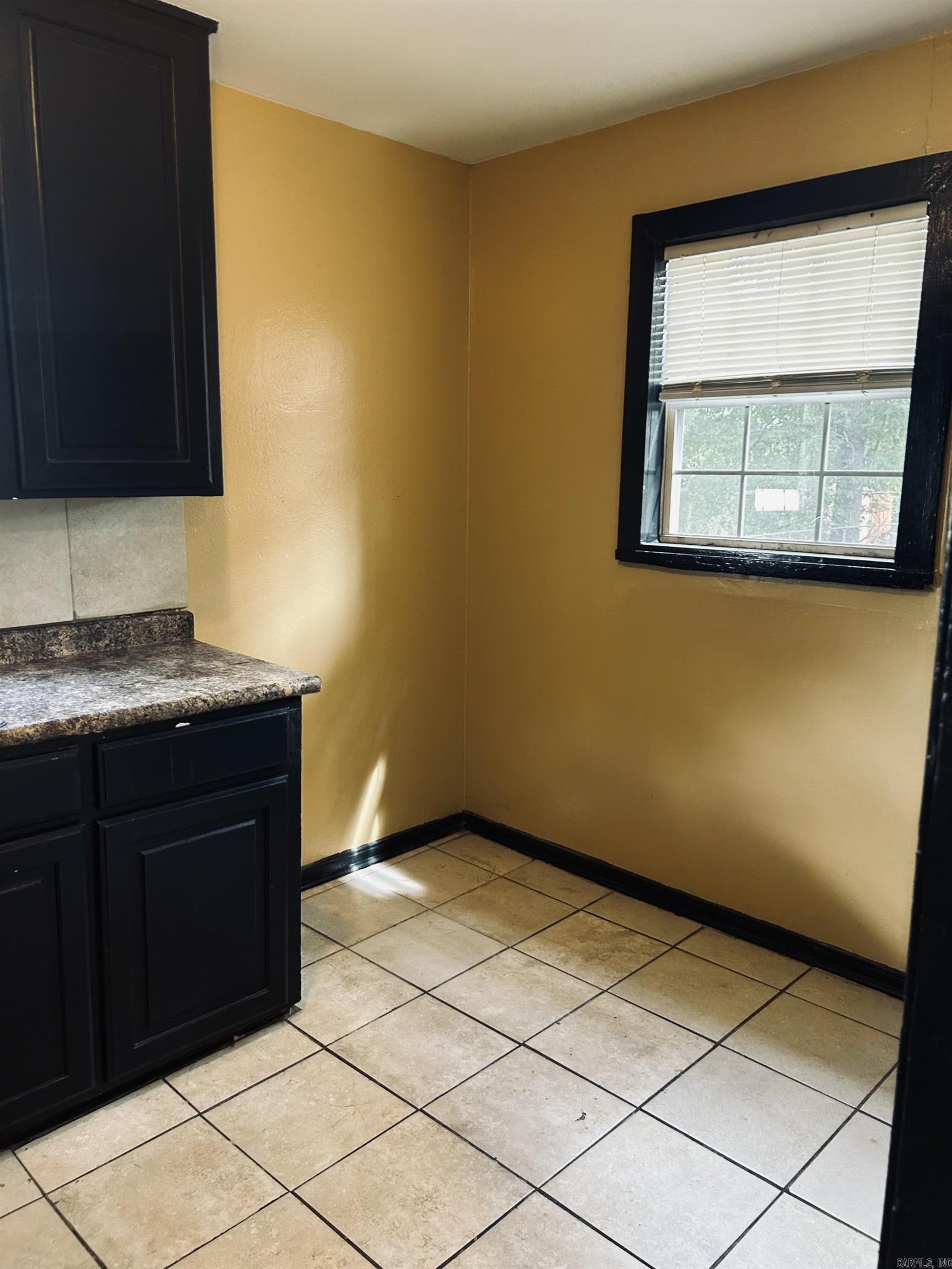 13 E Richard Drive Property Photo 4