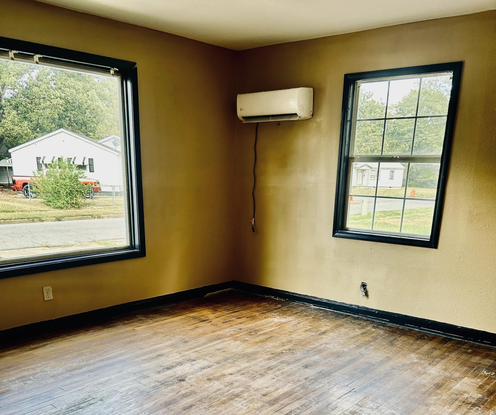 13 E Richard Drive Property Photo 8