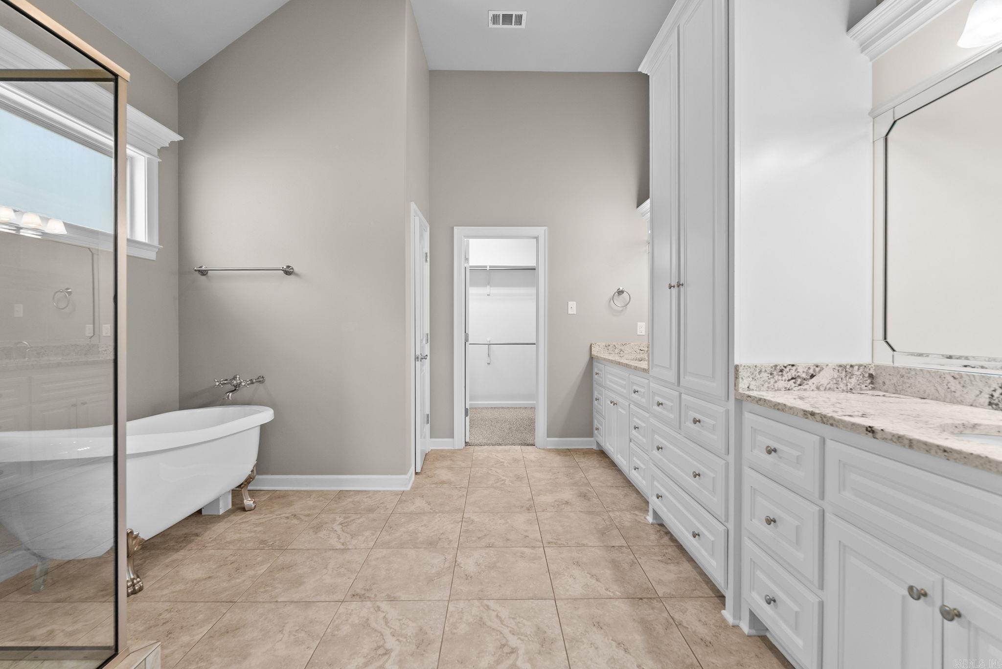 2 Valley Ranch Cove Property Photo 19
