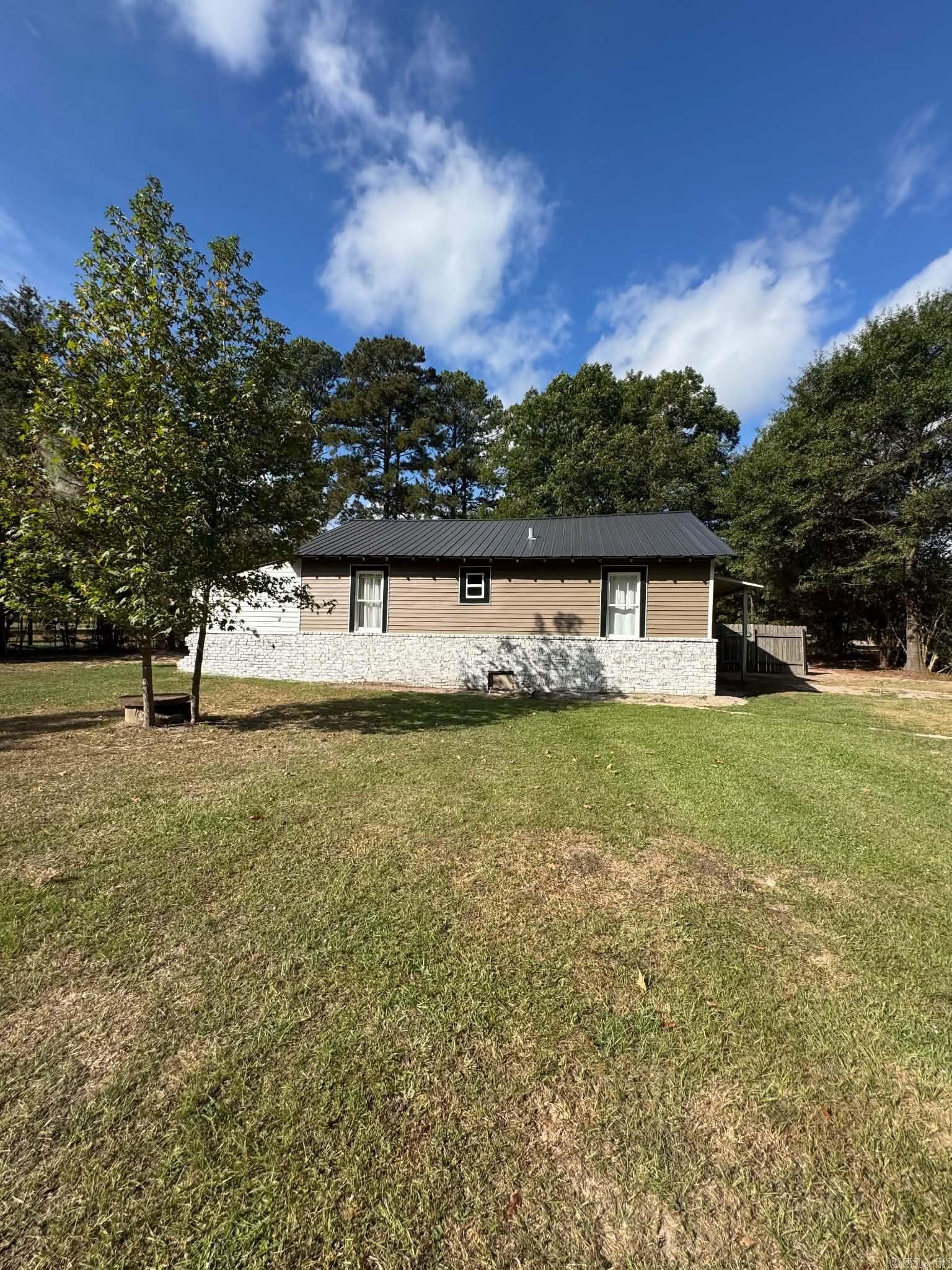 1620 N Highway 371 Highway Property Photo 7